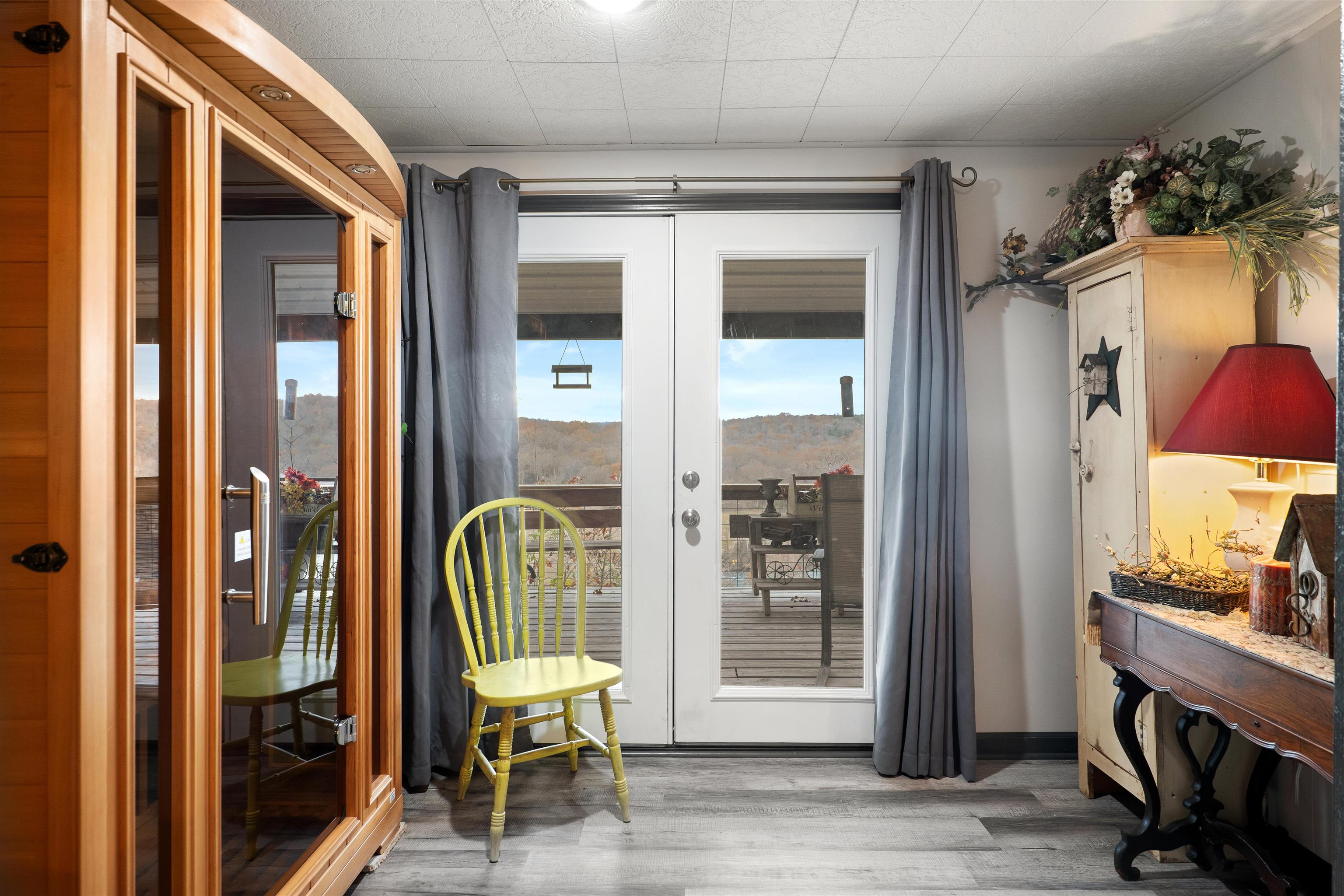 Photo 16 - Residential for sale – 45  Bluff   Hardy, AR