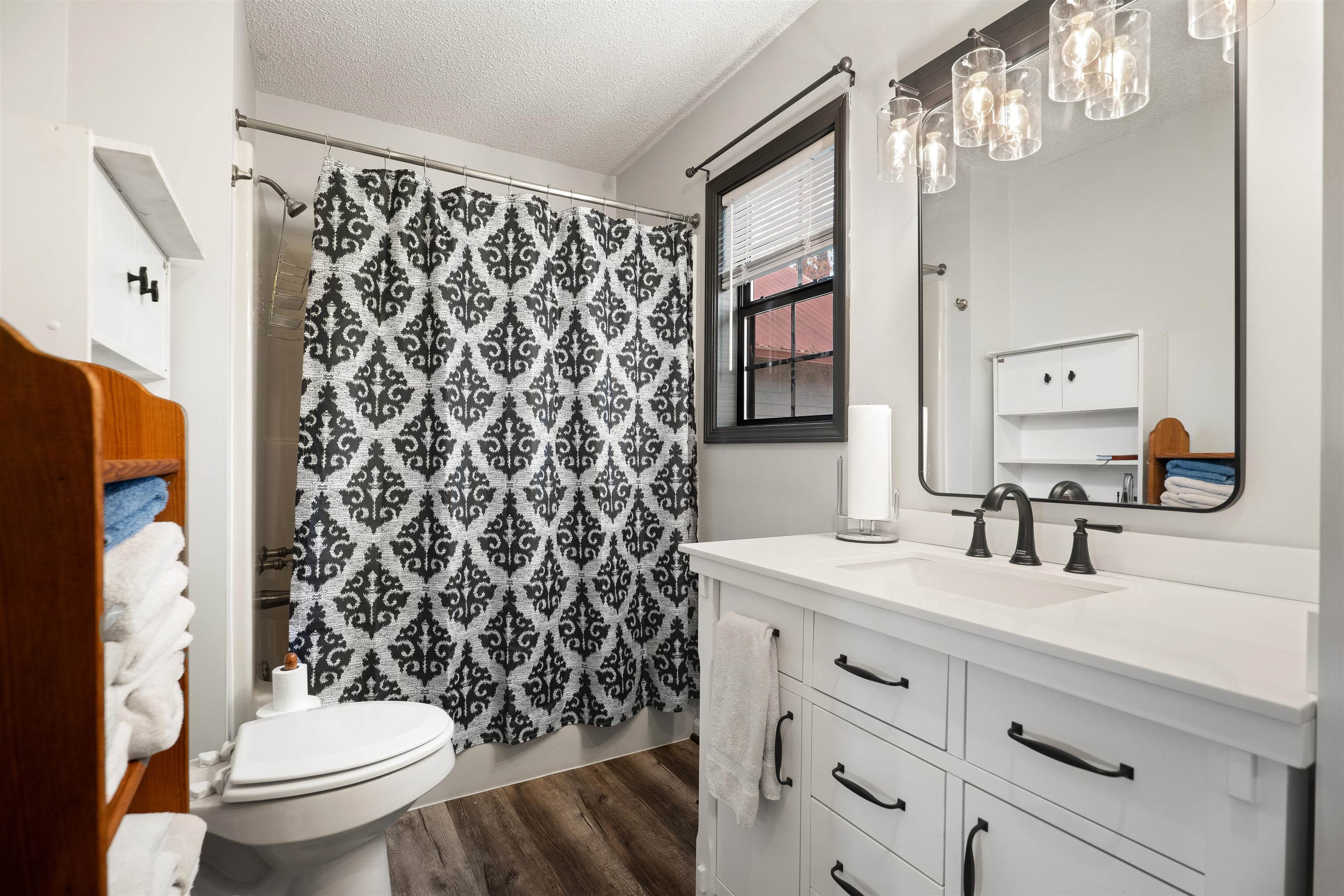 Photo 17 - Residential for sale – 45  Bluff   Hardy, AR