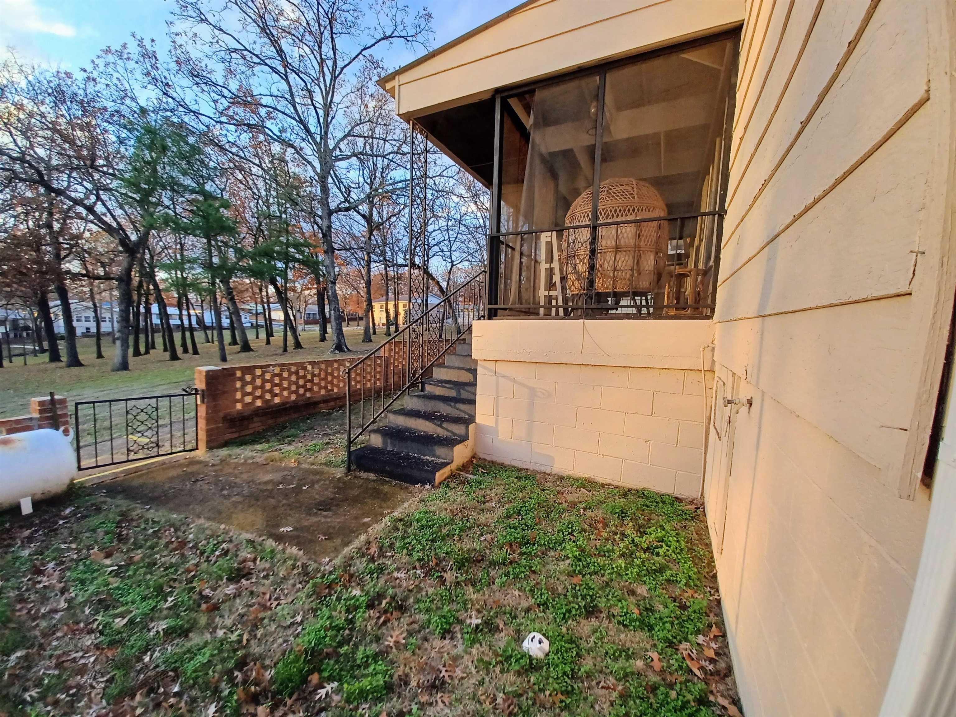 Photo 23 - Residential for sale – 305 S Nightingale   Horseshoe Bend, AR