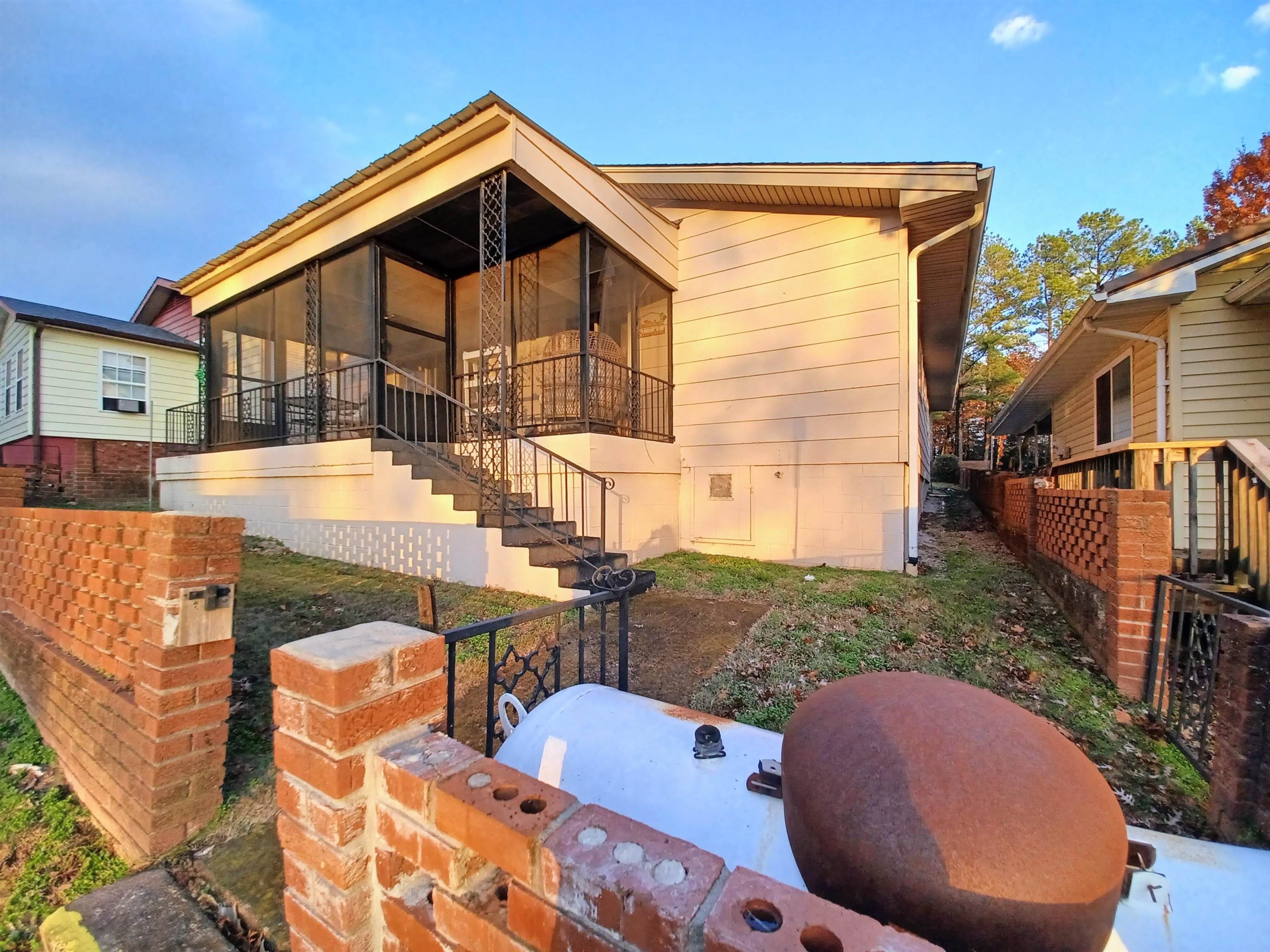 Photo 24 - Residential for sale – 305 S Nightingale   Horseshoe Bend, AR