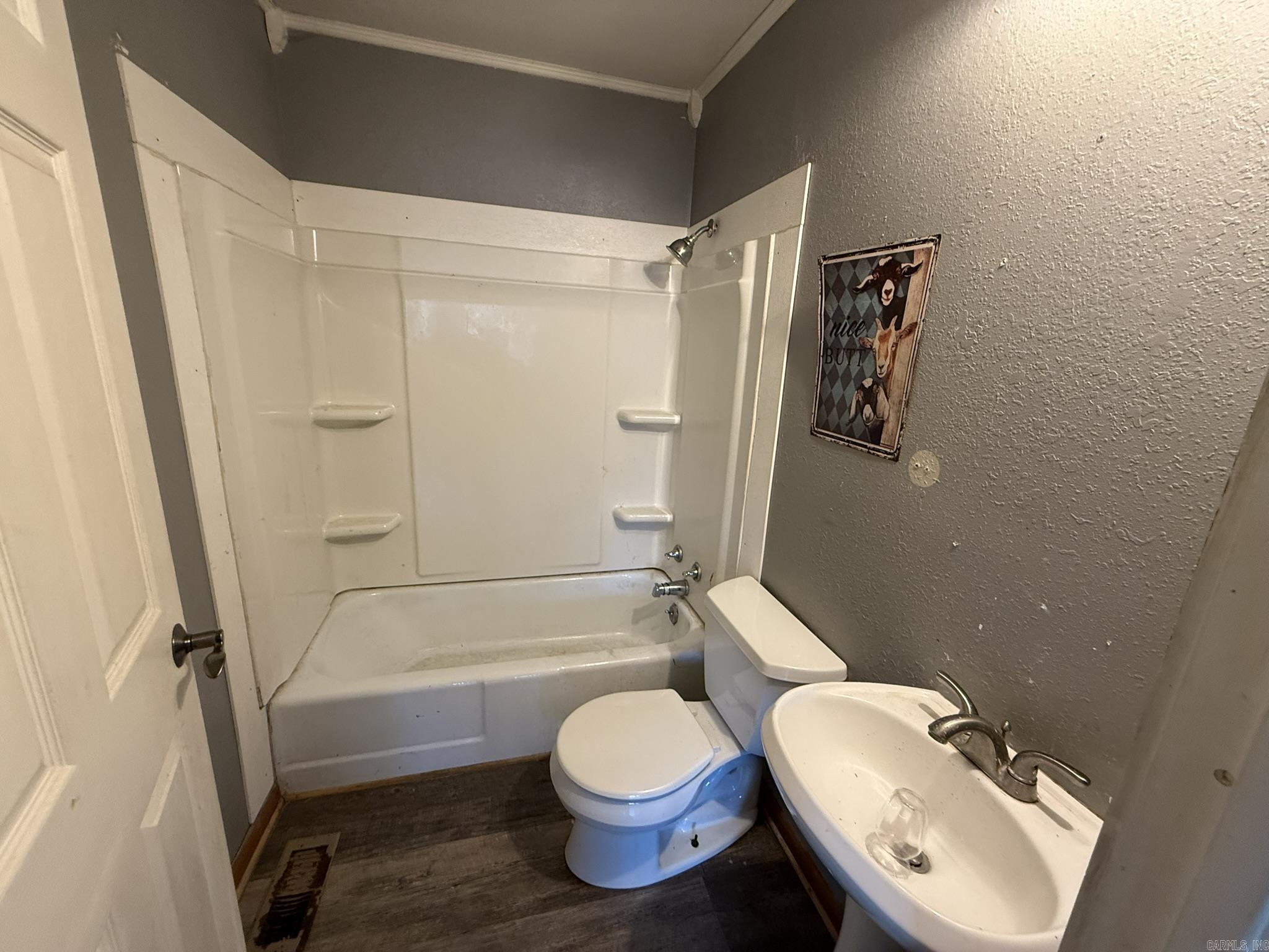 Photo 16 - Residential for sale – 56  Pine   Melbourne, AR