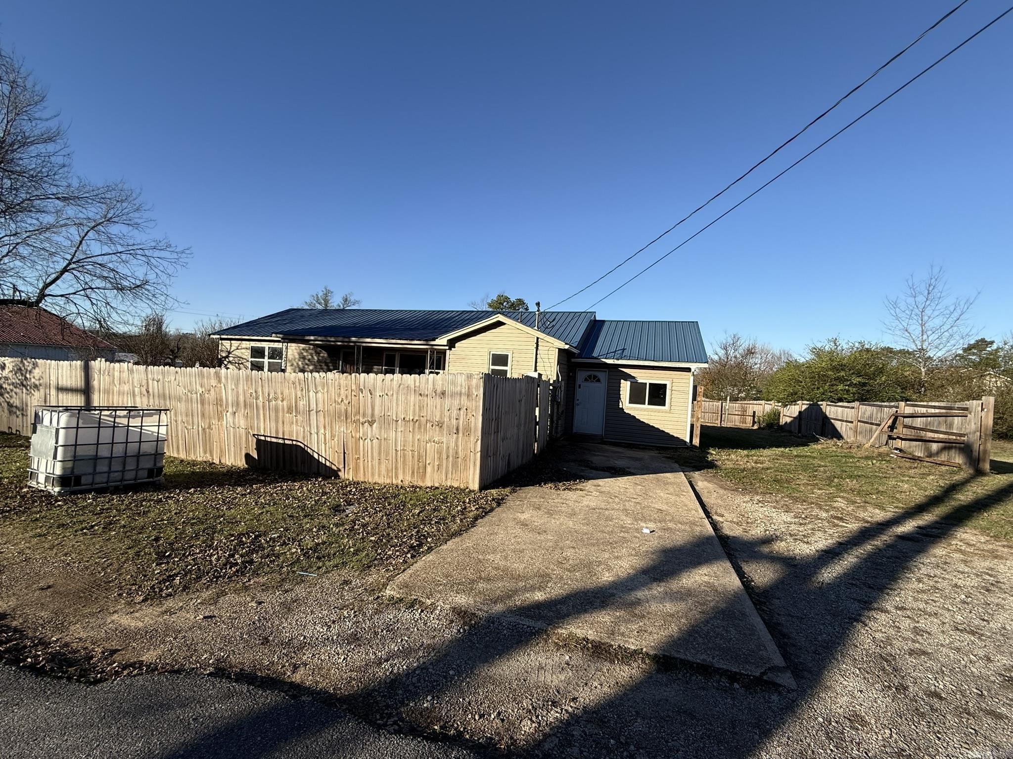 Photo 23 - Residential for sale – 56  Pine   Melbourne, AR