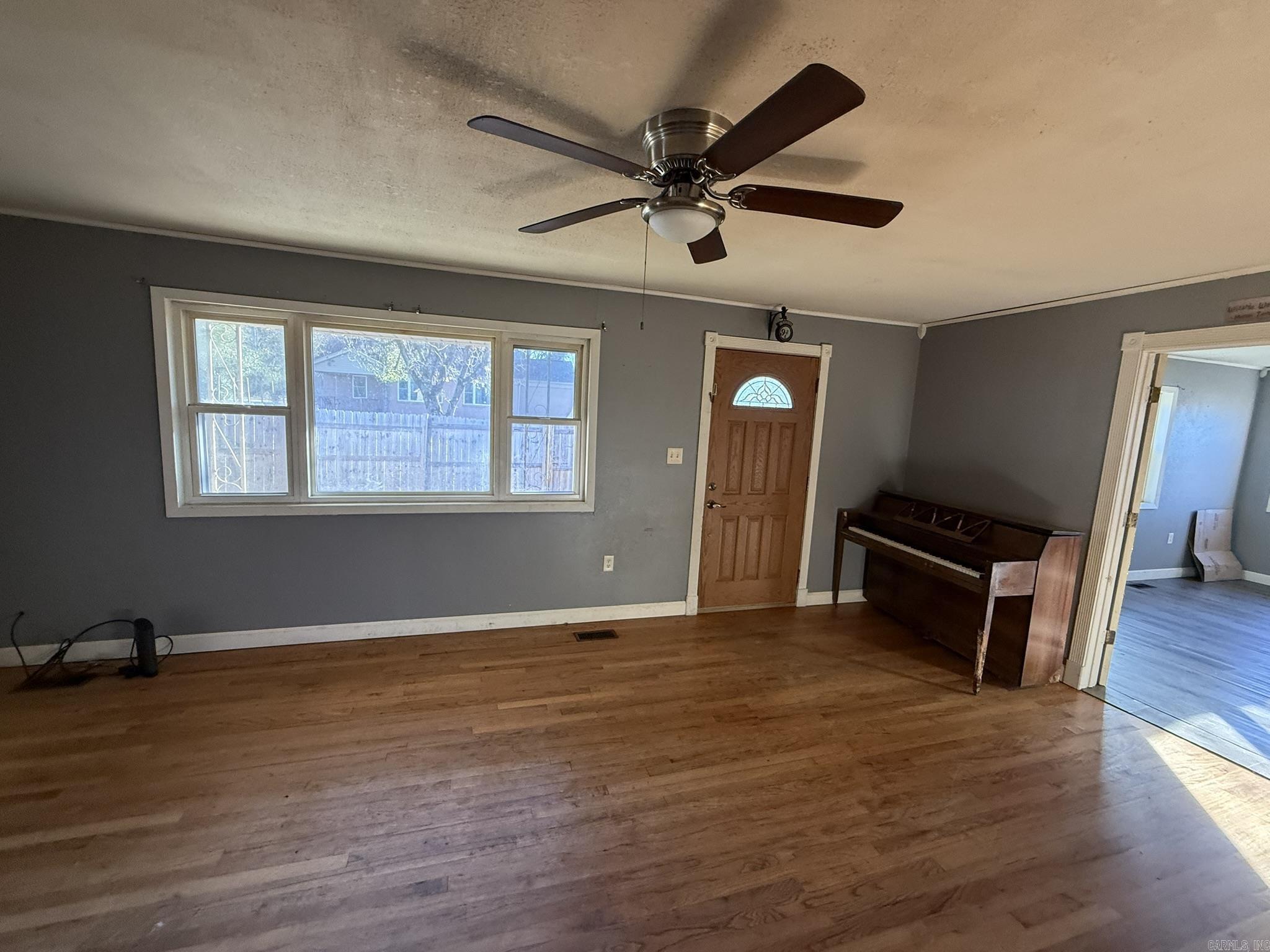 Photo 5 - Residential for sale – 56  Pine   Melbourne, AR