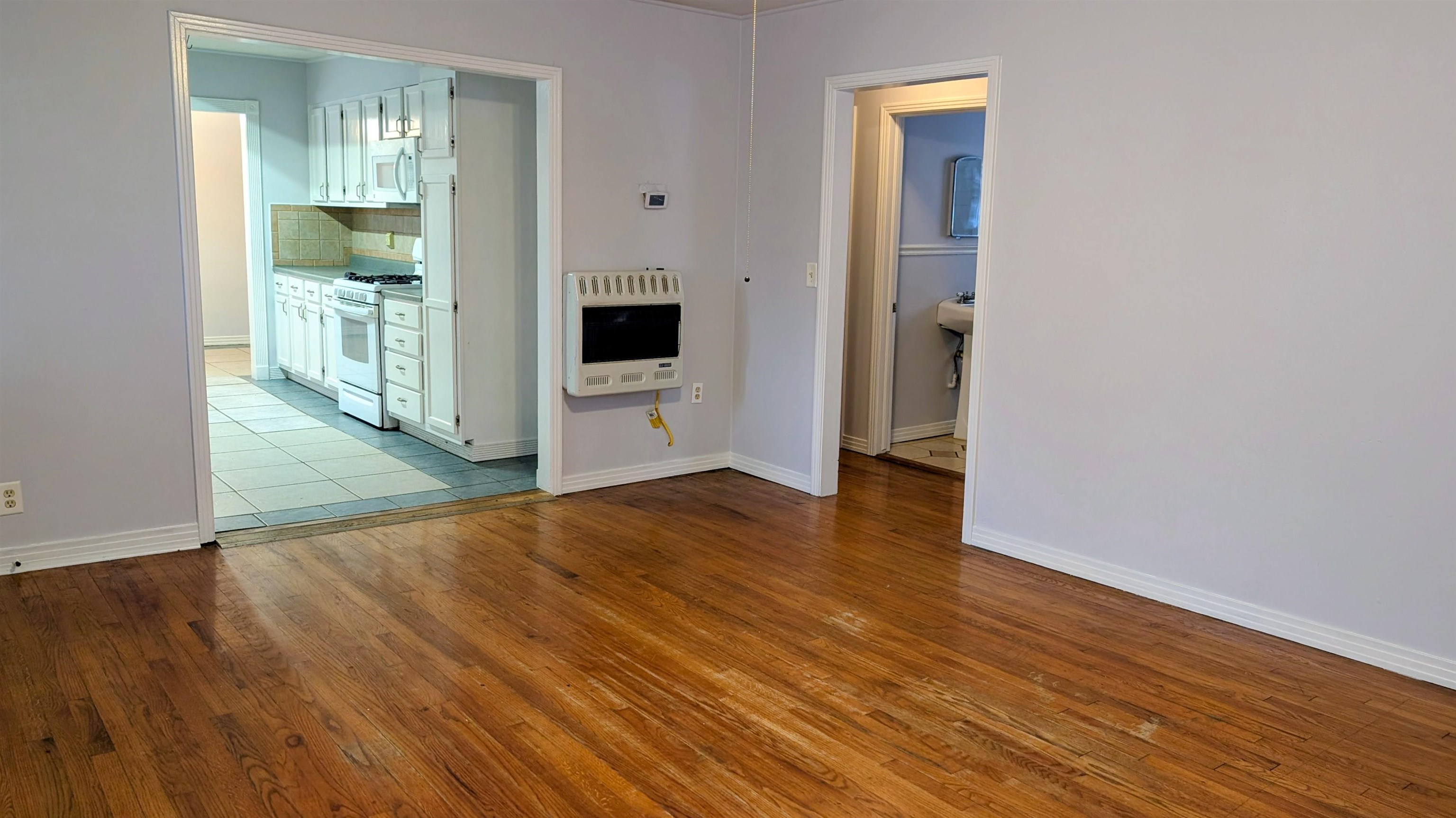 Photo 3 - Residential for sale – 32 E Main   Ash Flat, AR