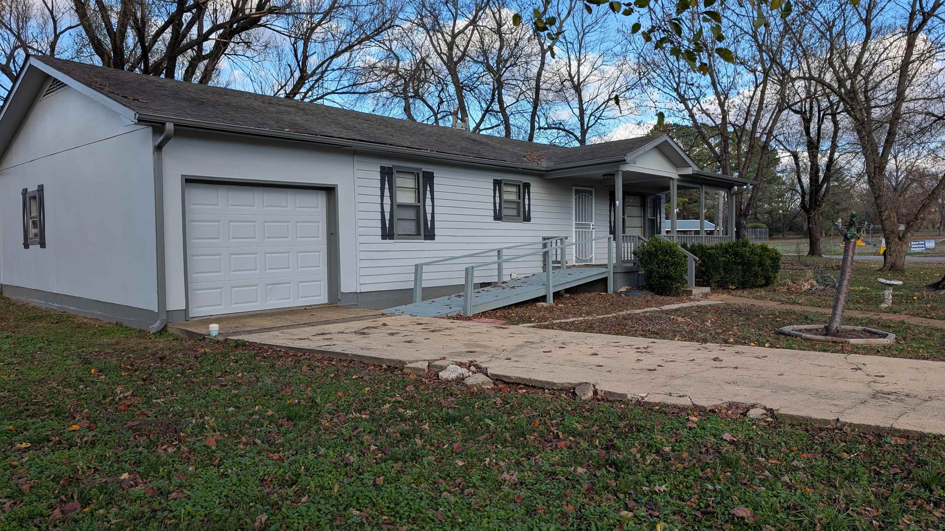 Photo 34 - Residential for sale – 32 E Main   Ash Flat, AR