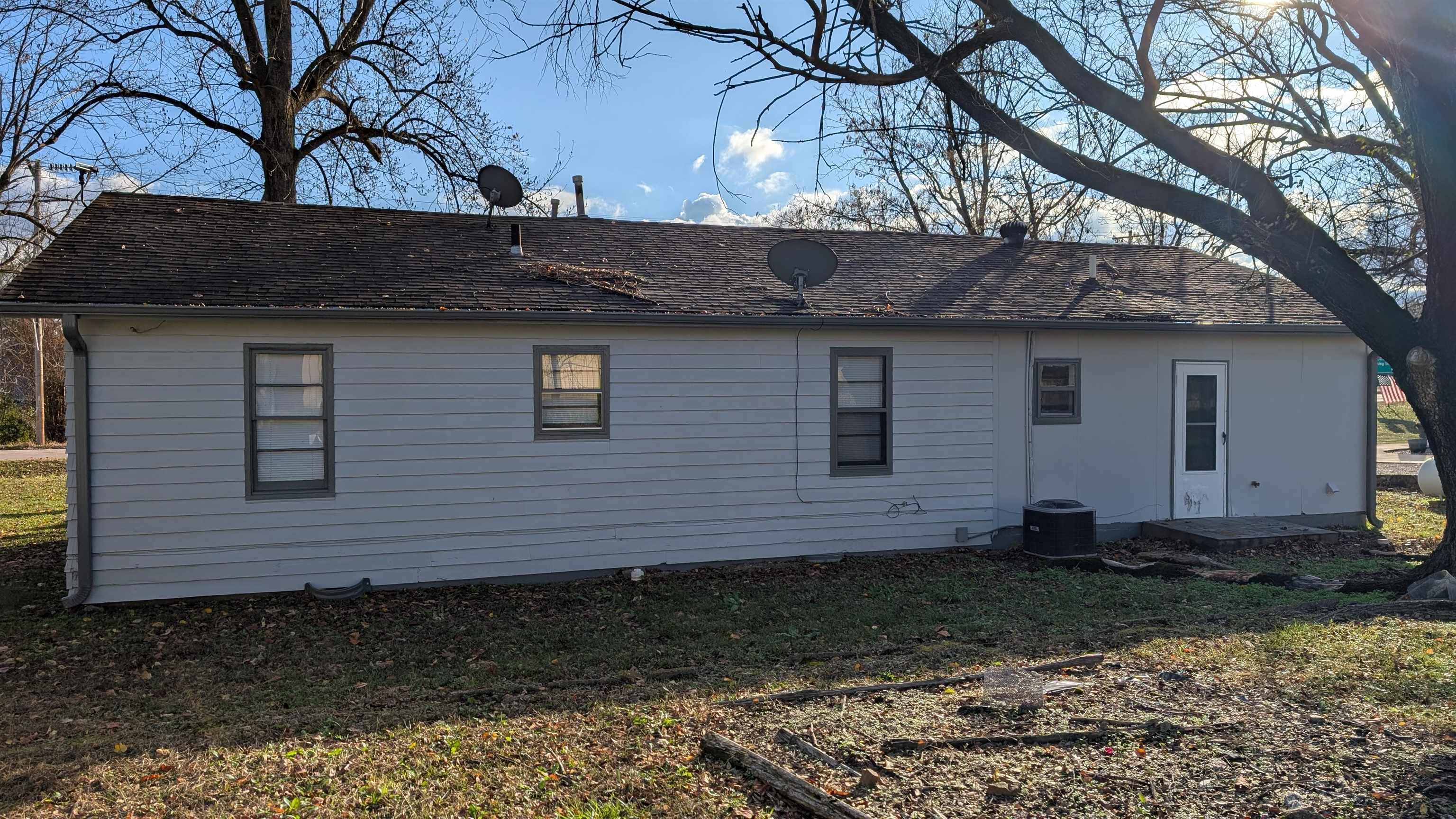 Photo 35 - Residential for sale – 32 E Main   Ash Flat, AR