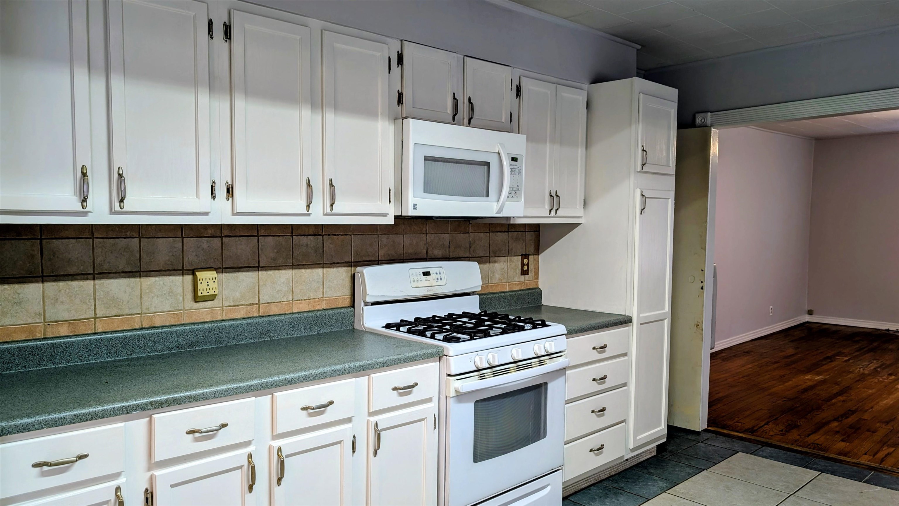 Photo 6 - Residential for sale – 32 E Main   Ash Flat, AR