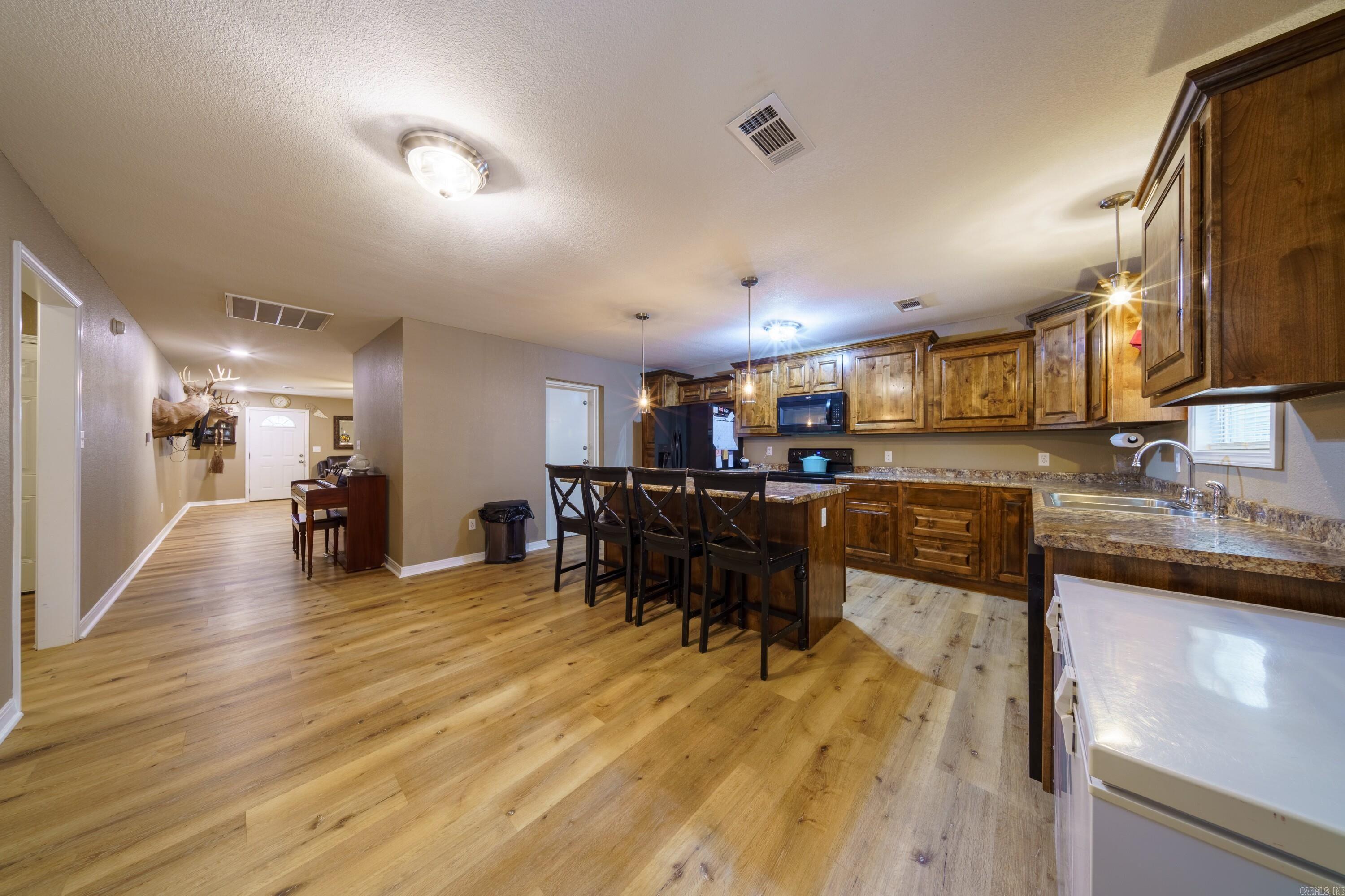 Photo 9 - Residential for sale – 800  Strawberry River Road   Smithville, AR