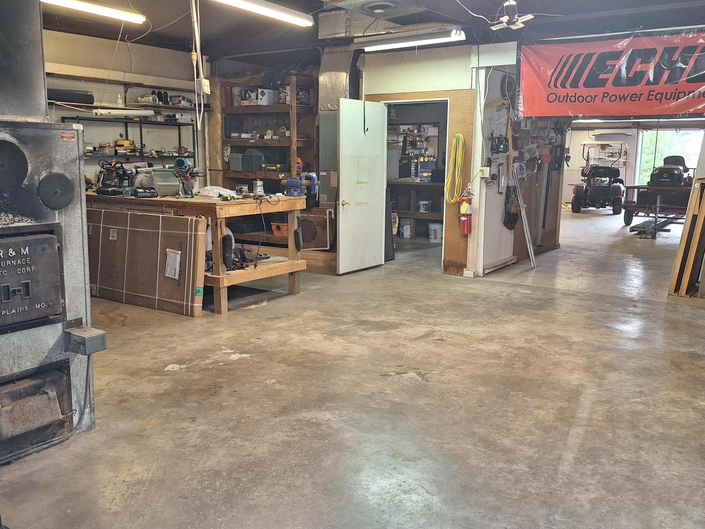 Photo 4 - Commercial / Industrial for sale – 403 W Church   Horseshoe Bend, AR