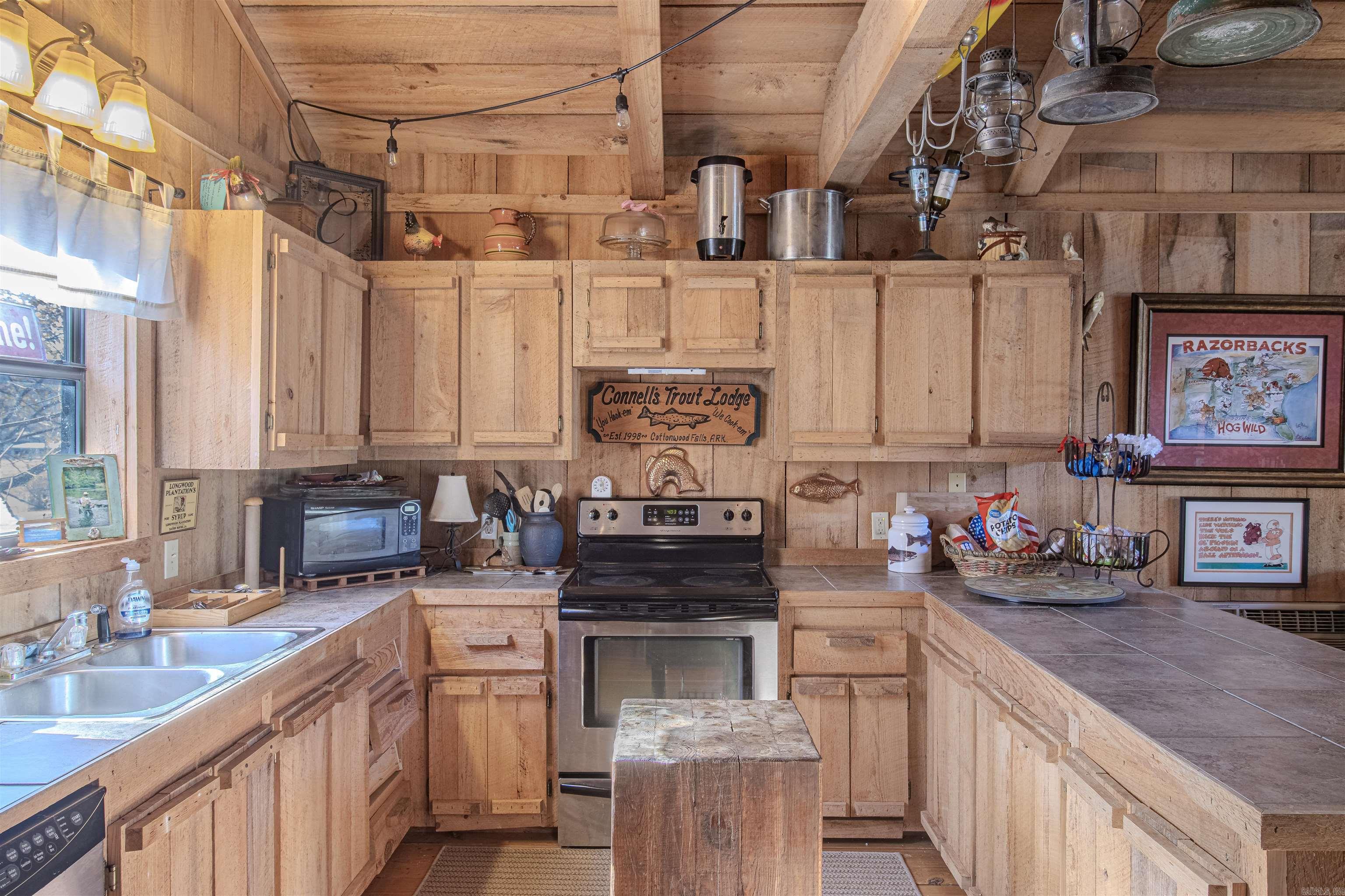 Photo 20 - Residential for sale – 947  Saddler Falls   Mammoth Spring, AR