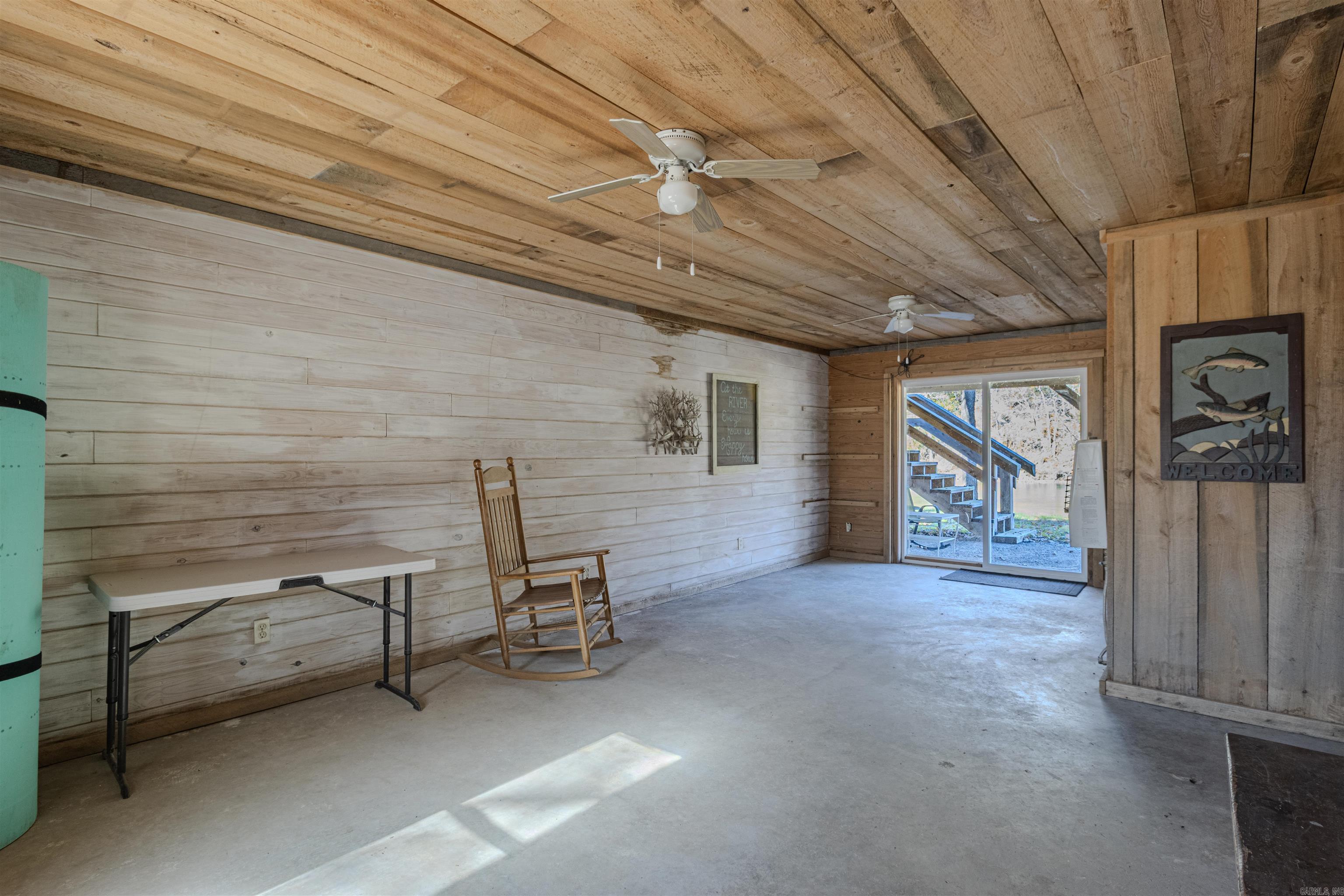 Photo 7 - Residential for sale – 947  Saddler Falls   Mammoth Spring, AR