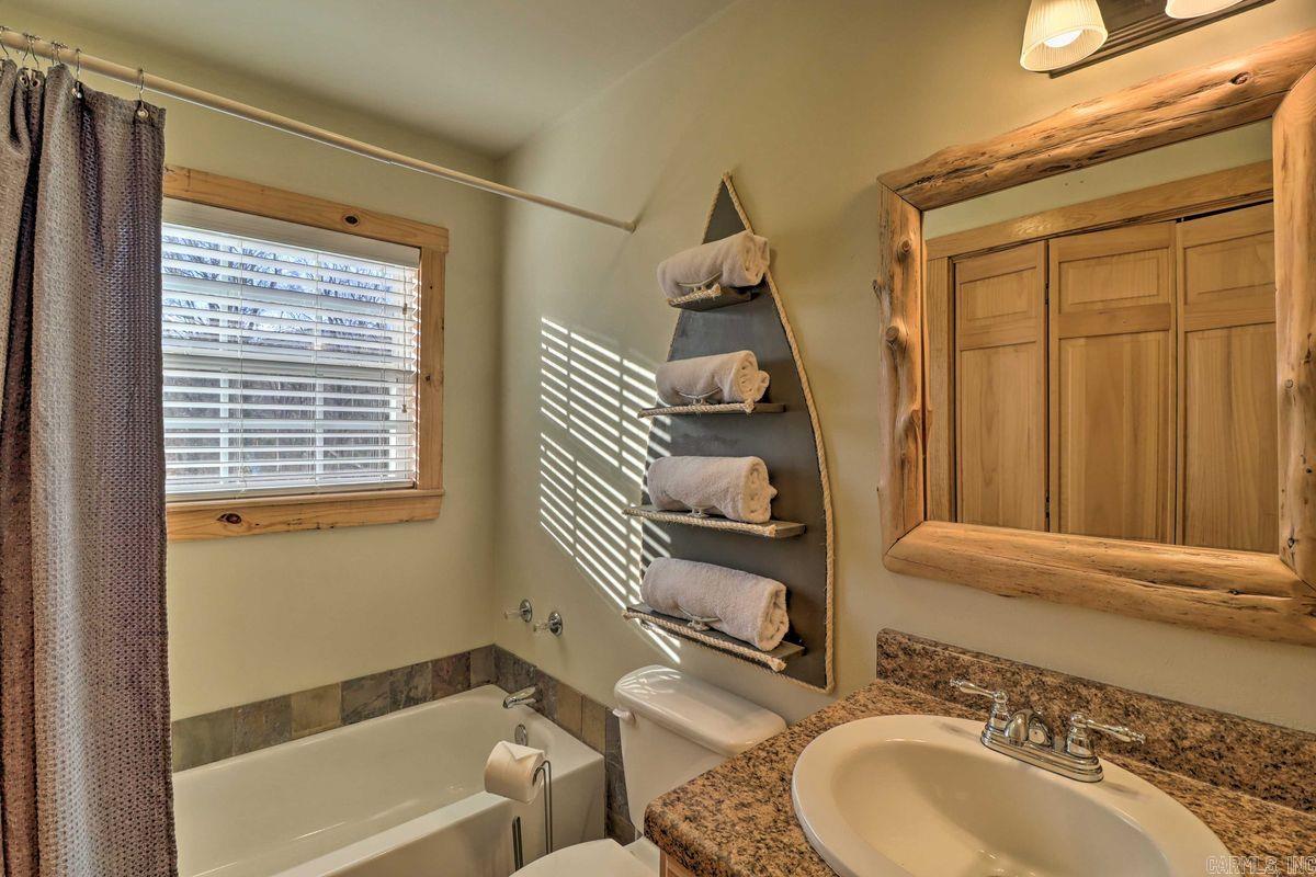 Photo 13 - Residential for sale – 615  Ripplin Shoals   Melbourne, AR