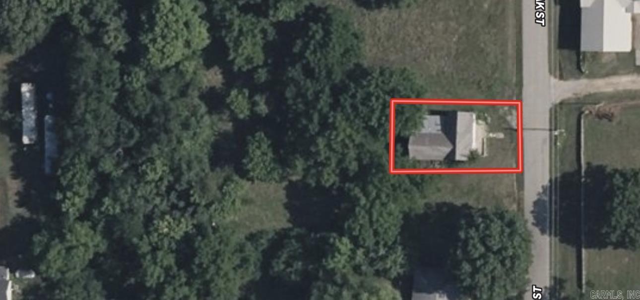 Photo 2 - Residential for sale – 210 N Oak Street   Salem, AR