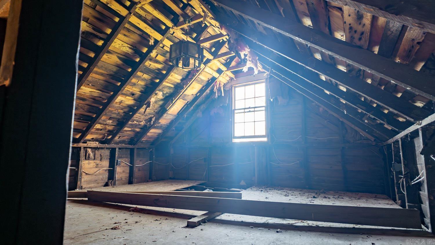 Photo 13 - Residential for sale – 210 N Oak Street   Salem, AR