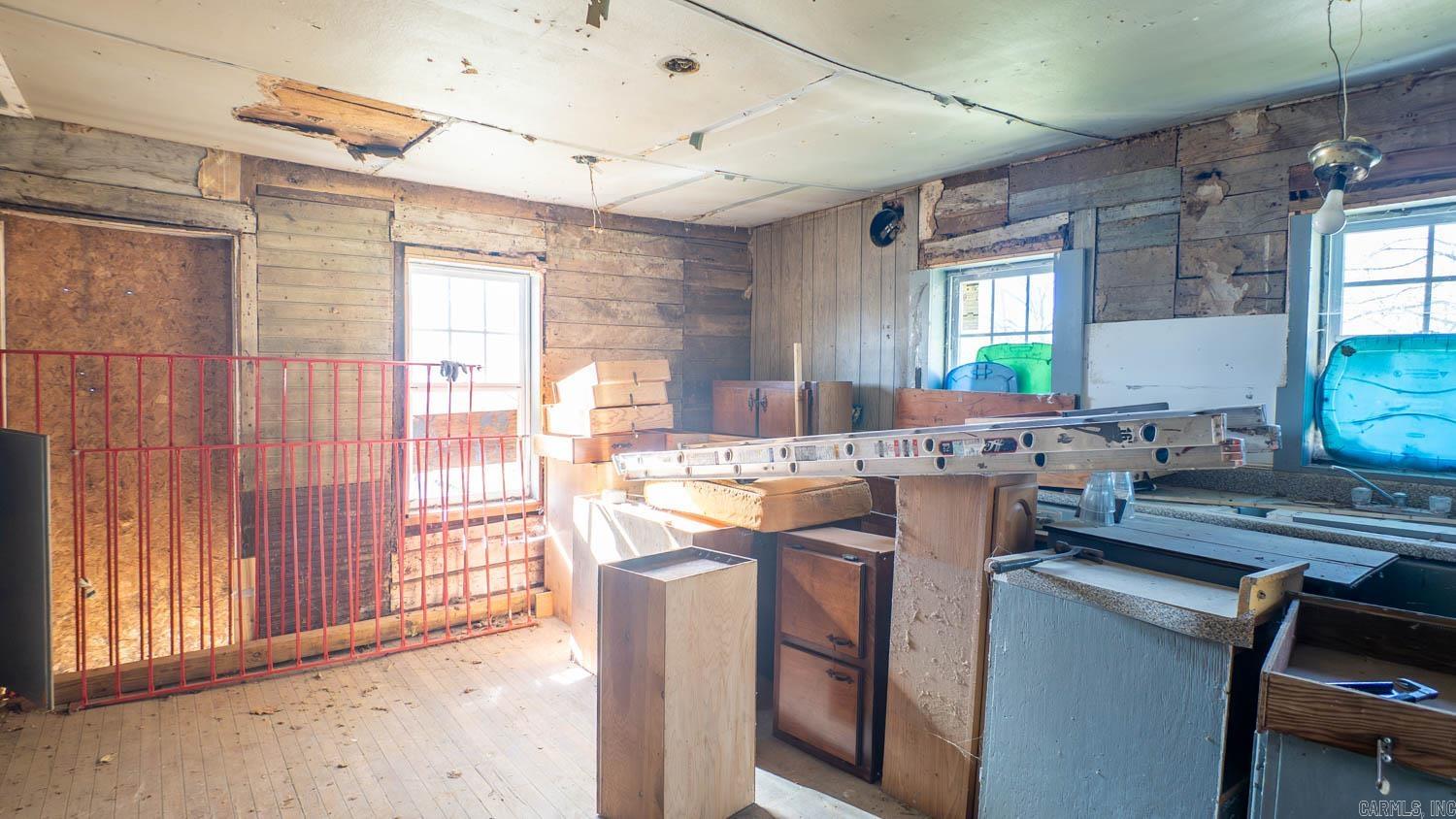 Photo 7 - Residential for sale – 210 N Oak Street   Salem, AR