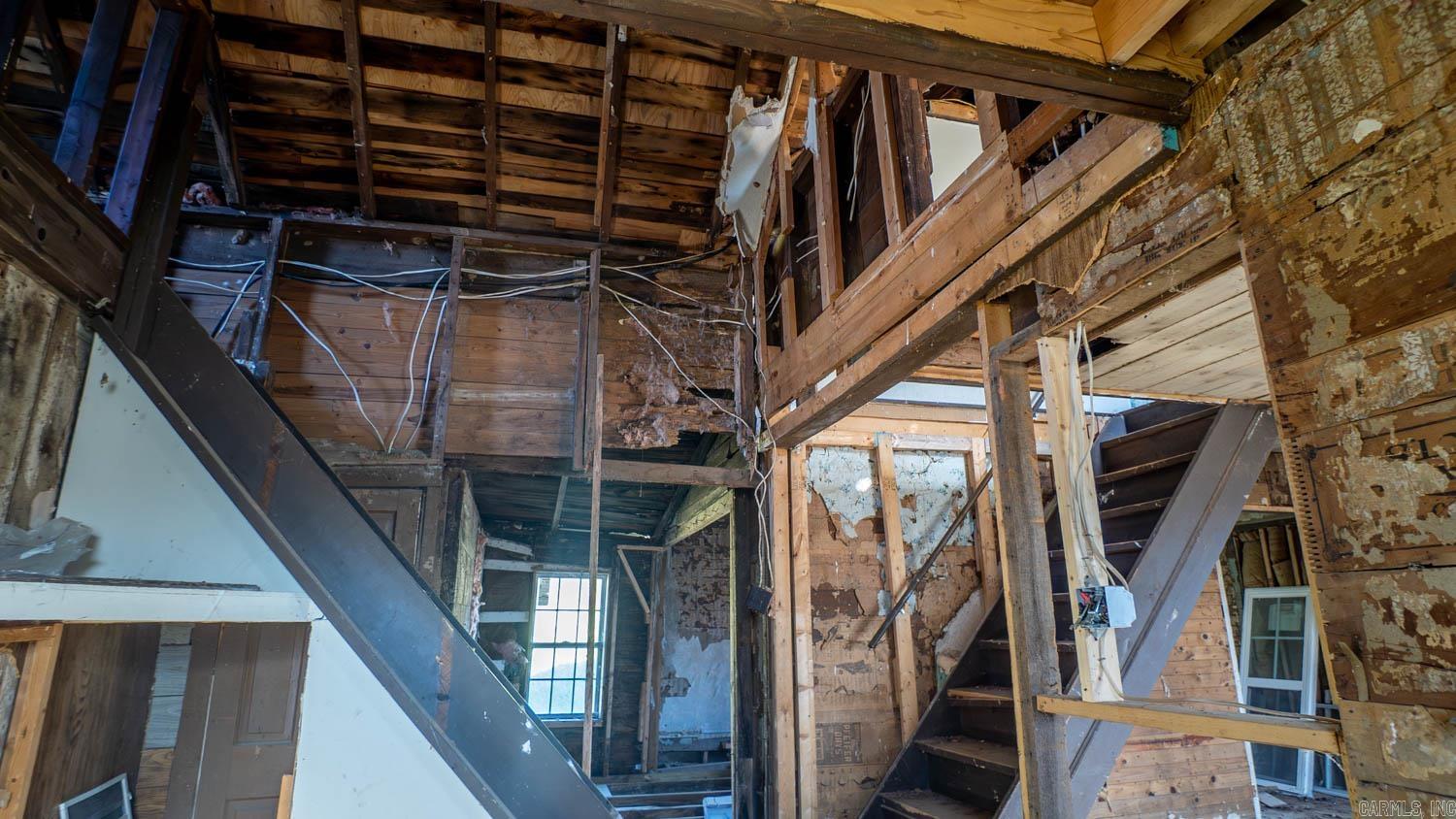 Photo 10 - Residential for sale – 210 N Oak Street   Salem, AR