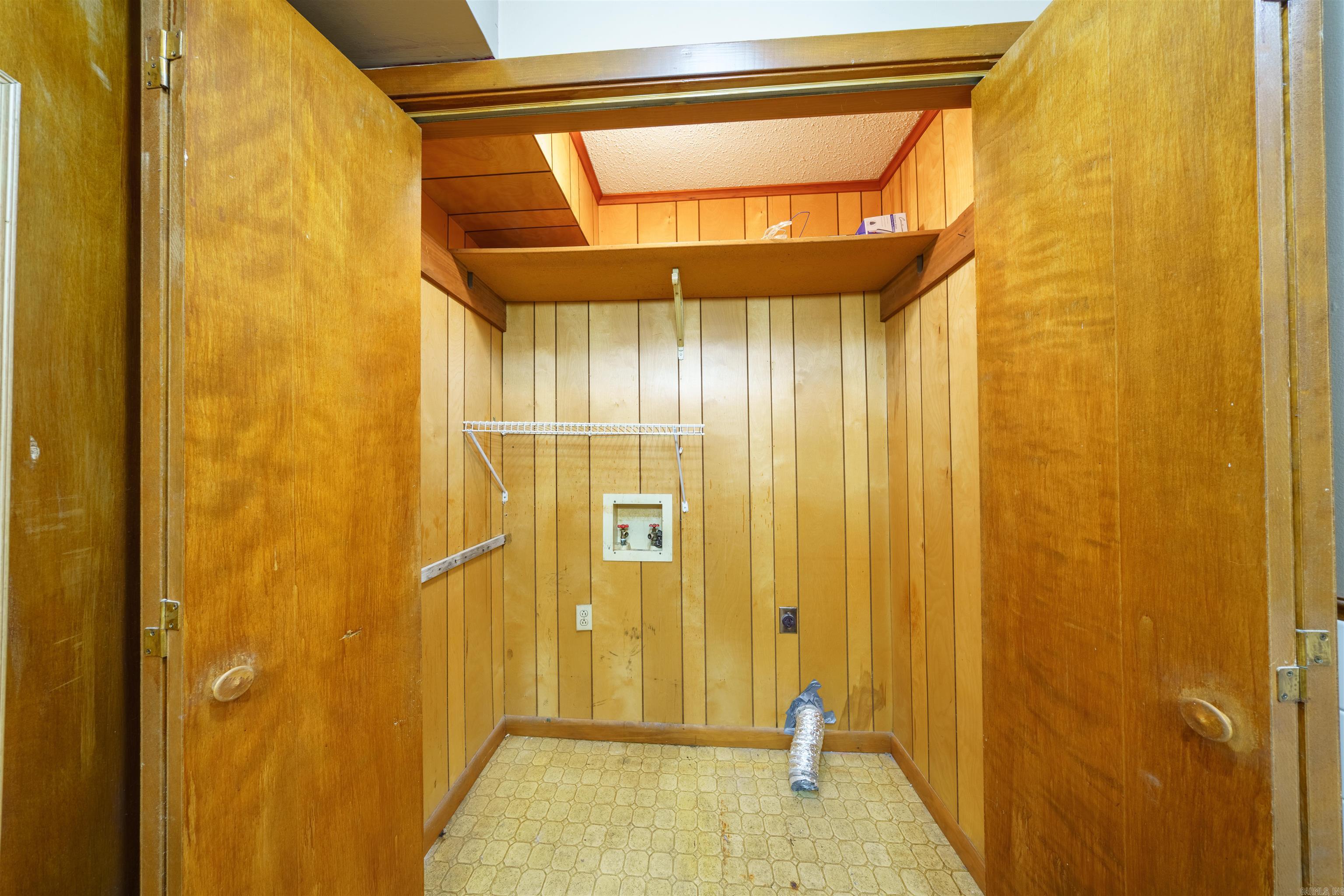 Photo 13 - Residential for sale – 112  Stacey   Batesville, AR