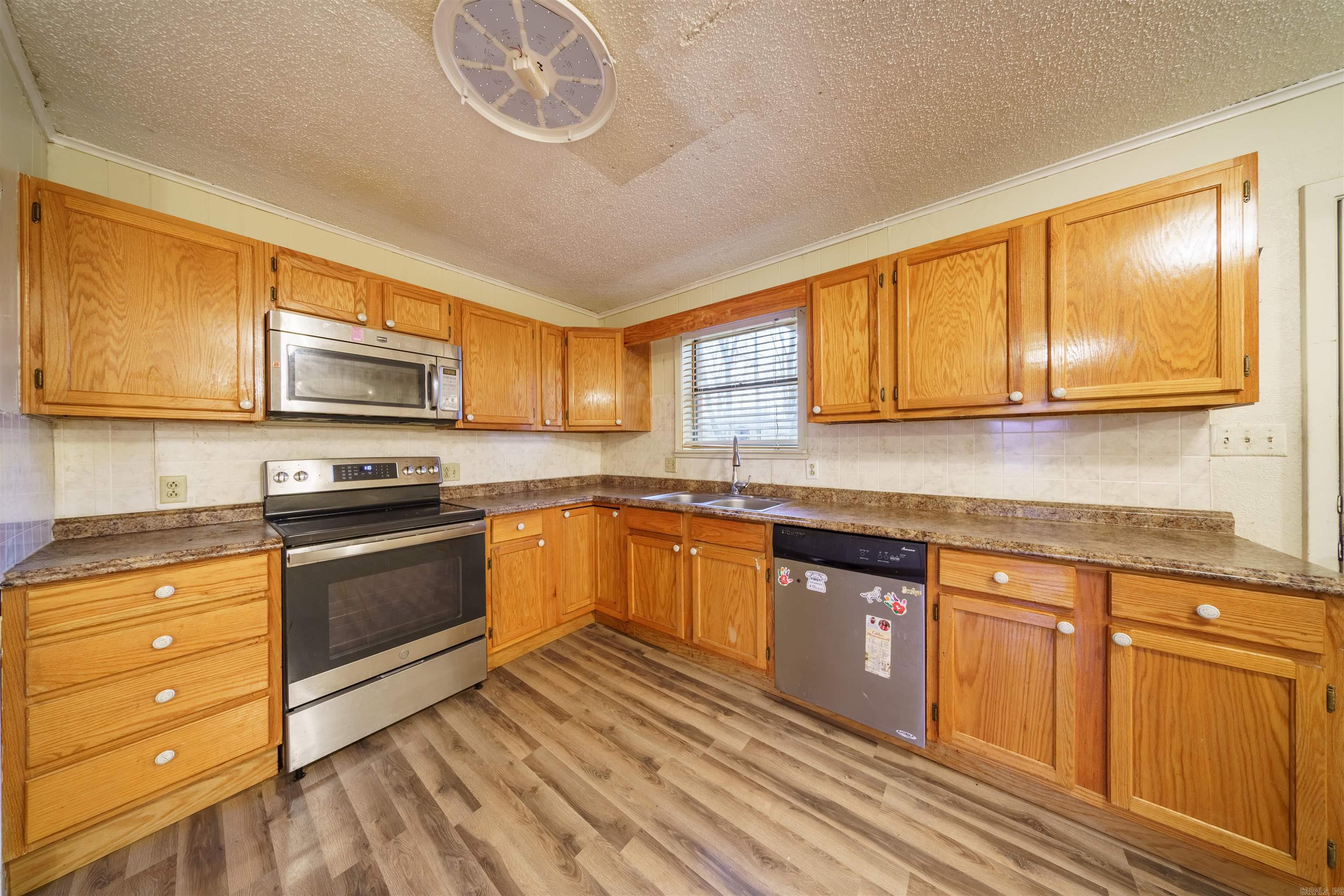 Photo 7 - Residential for sale – 112  Stacey   Batesville, AR