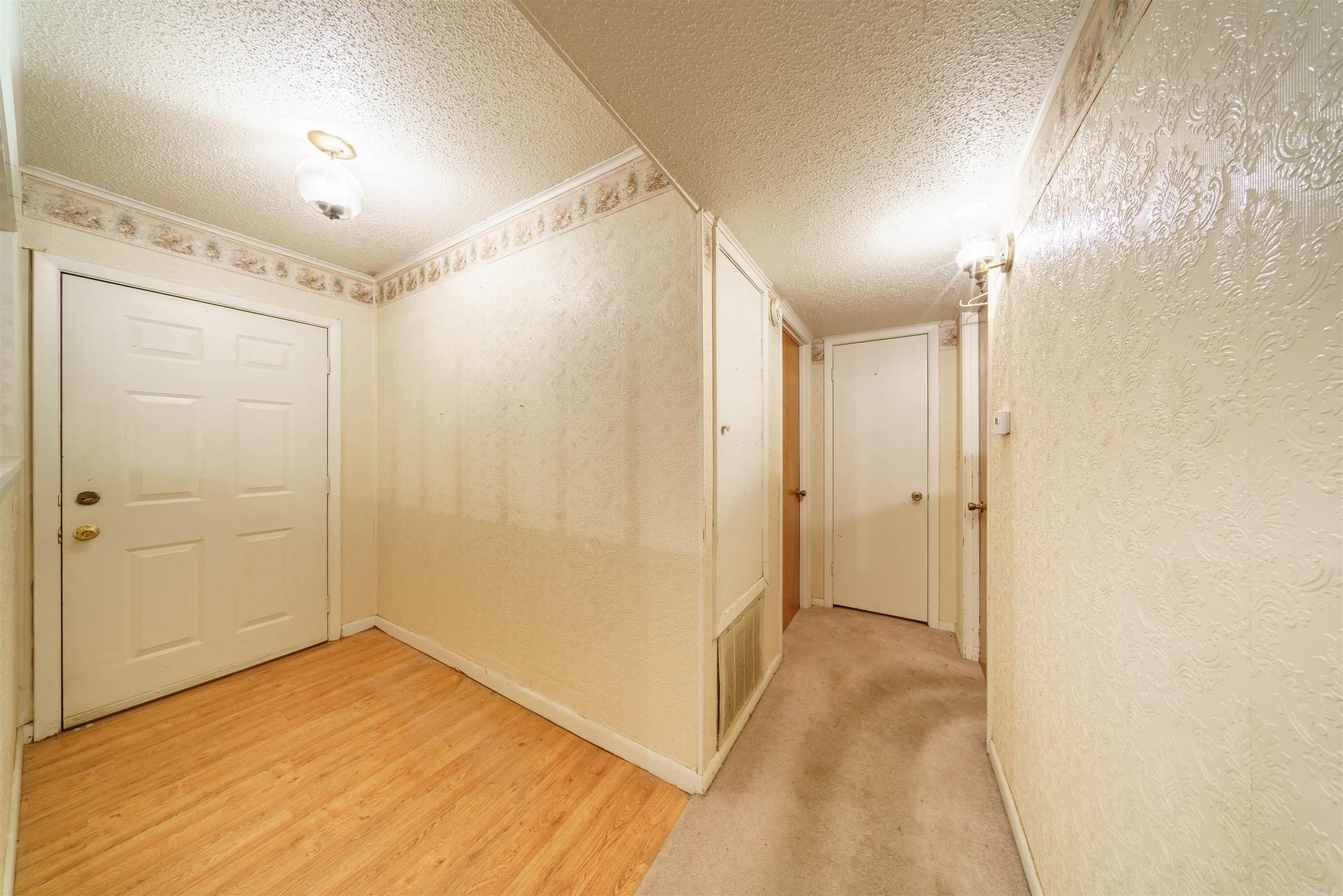 Photo 10 - Residential for sale – 112  Stacey   Batesville, AR