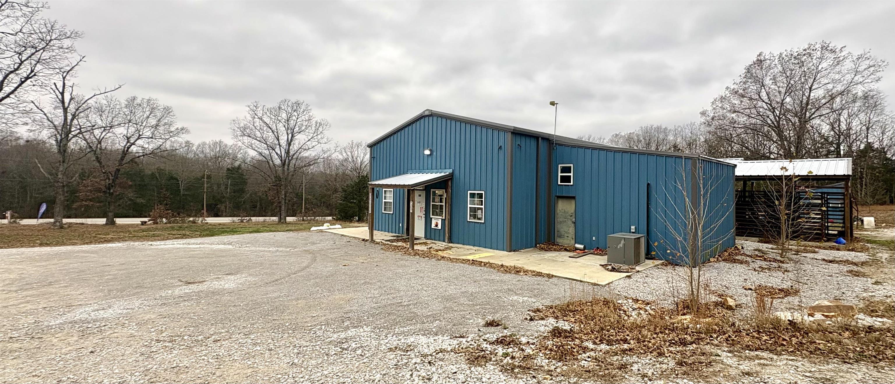 Photo 2 - Commercial / Industrial for sale – 908  US 167   Cave City, AR