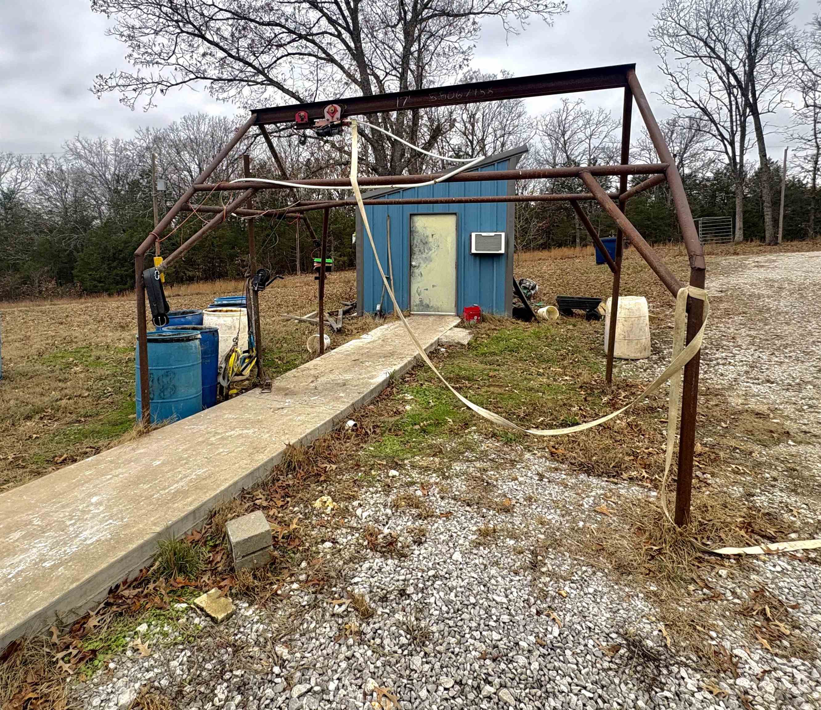 Photo 3 - Commercial / Industrial for sale – 908  US 167   Cave City, AR