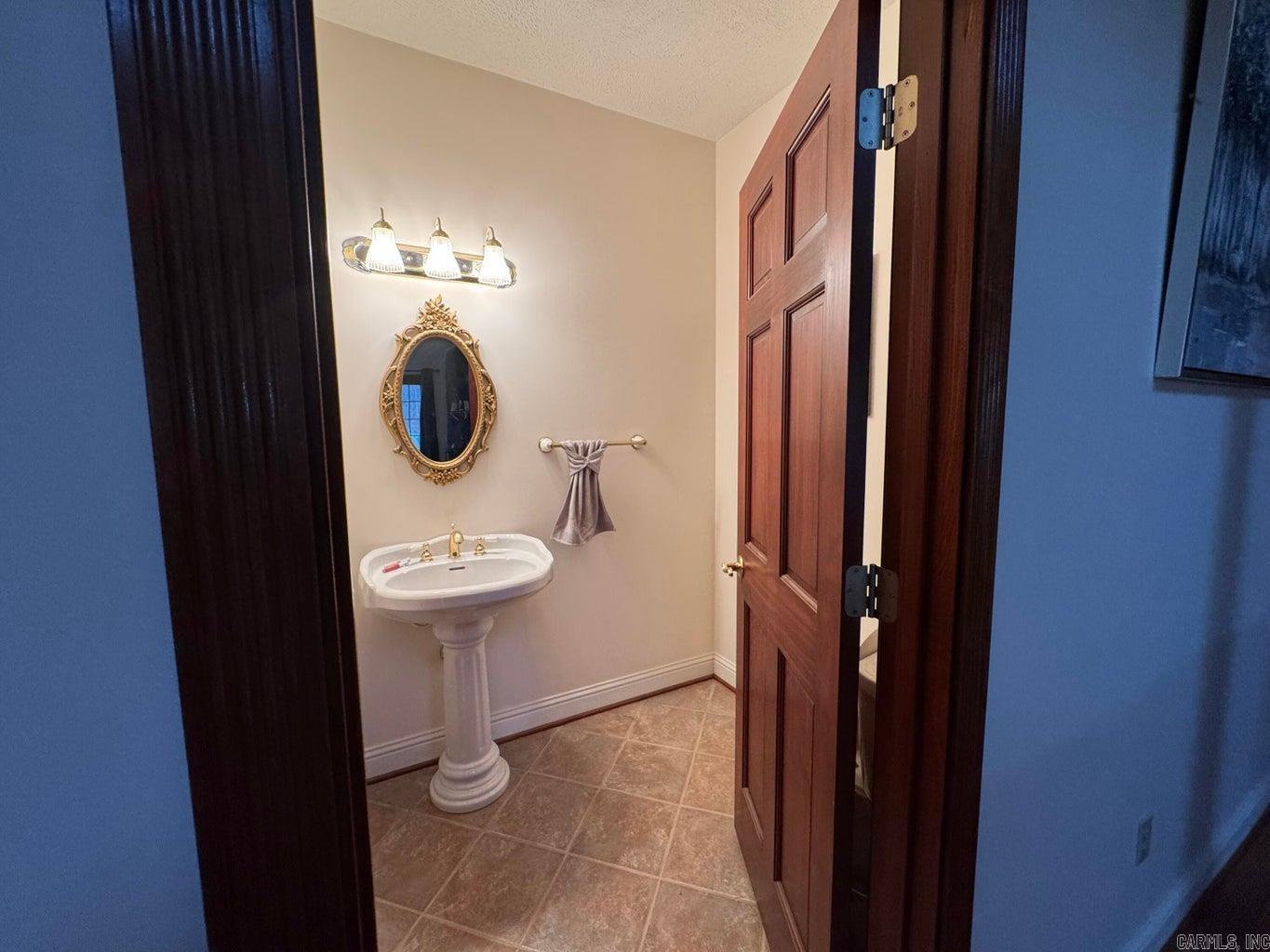 Photo 27 - Residential for sale – 910  Nelsonville   Smithville, AR