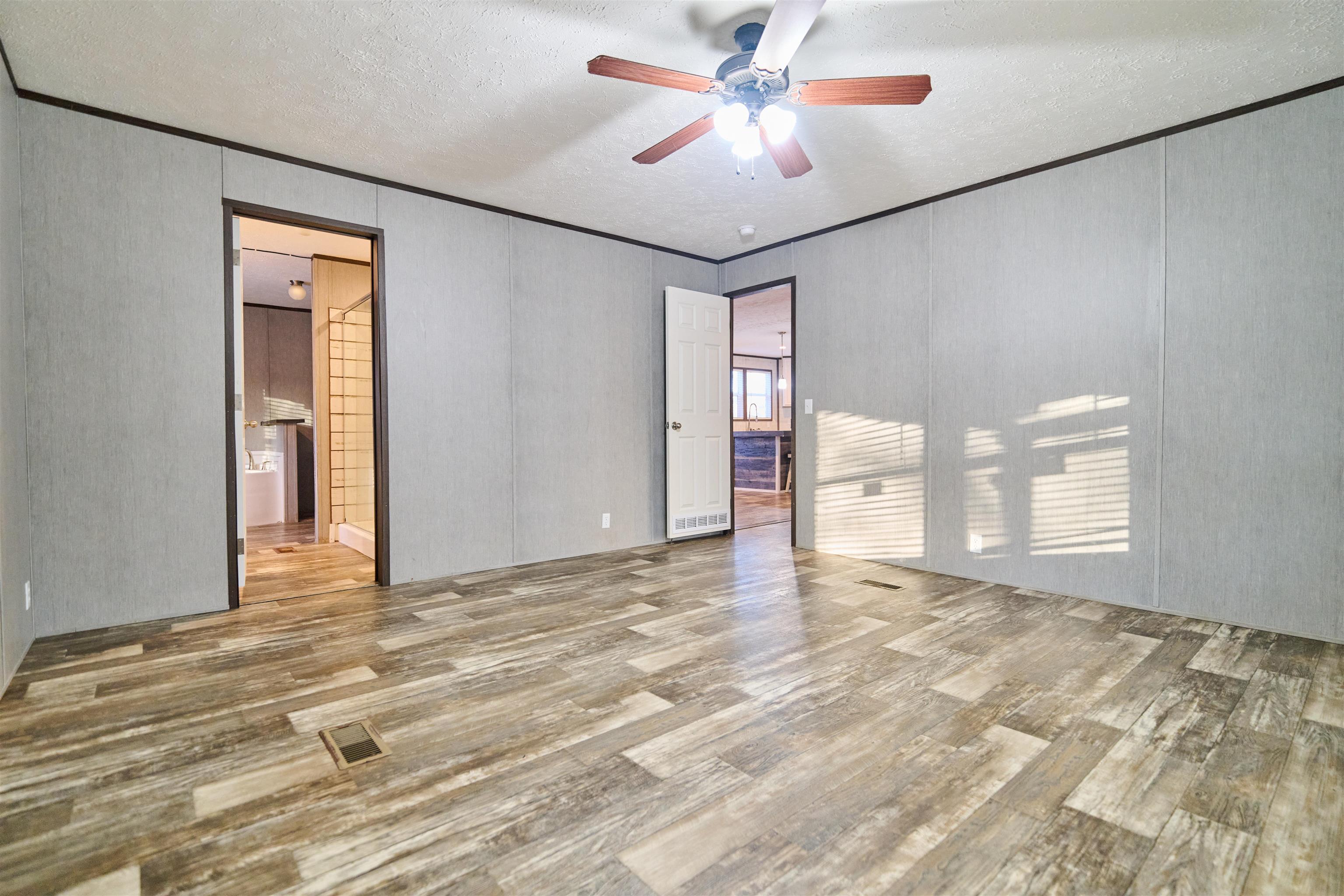 Photo 12 - Residential for sale – 649  Needles Eye Trl   Mammoth Spring, AR