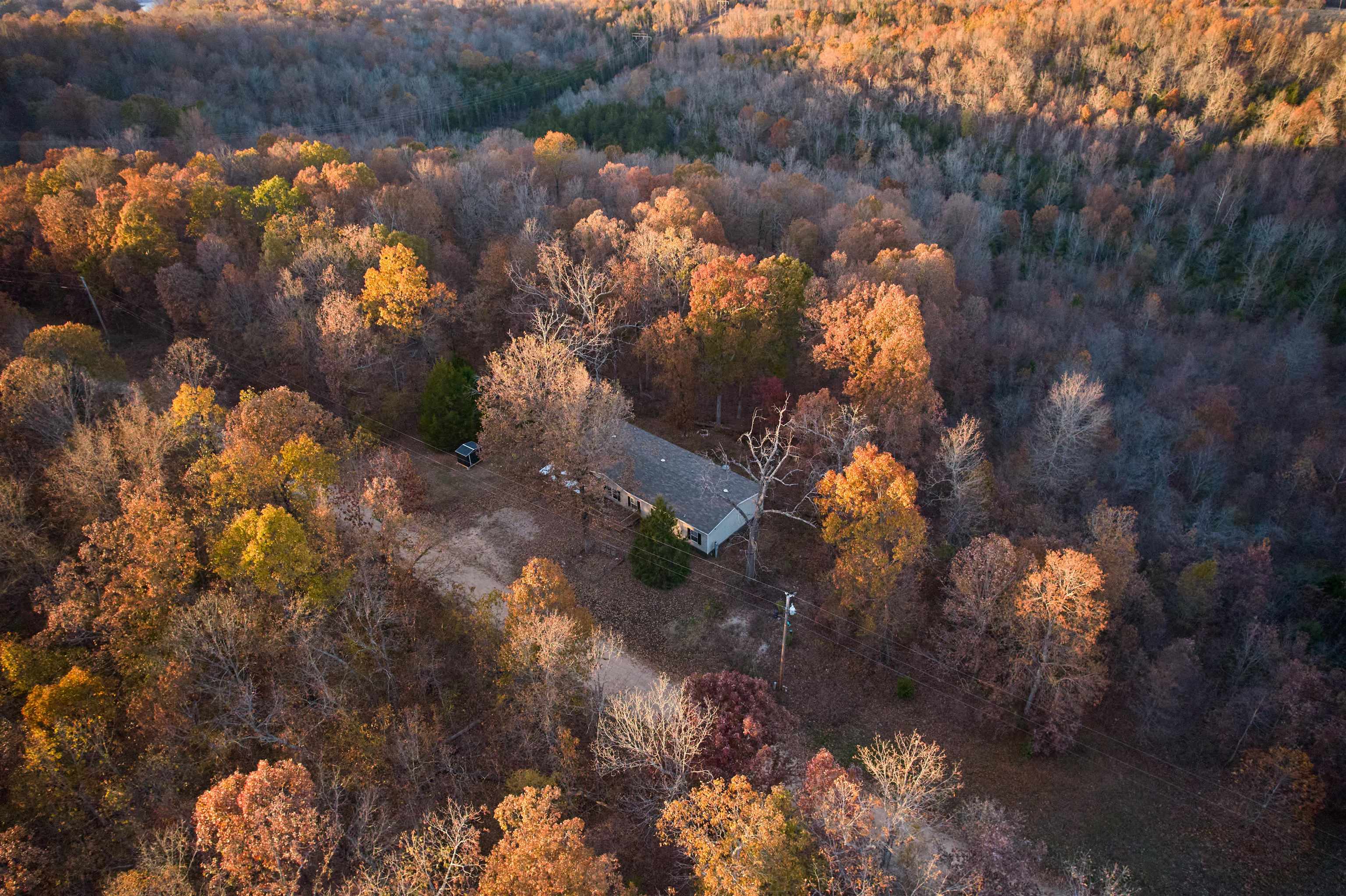 Photo 3 - Residential for sale – 649  Needles Eye Trl   Mammoth Spring, AR