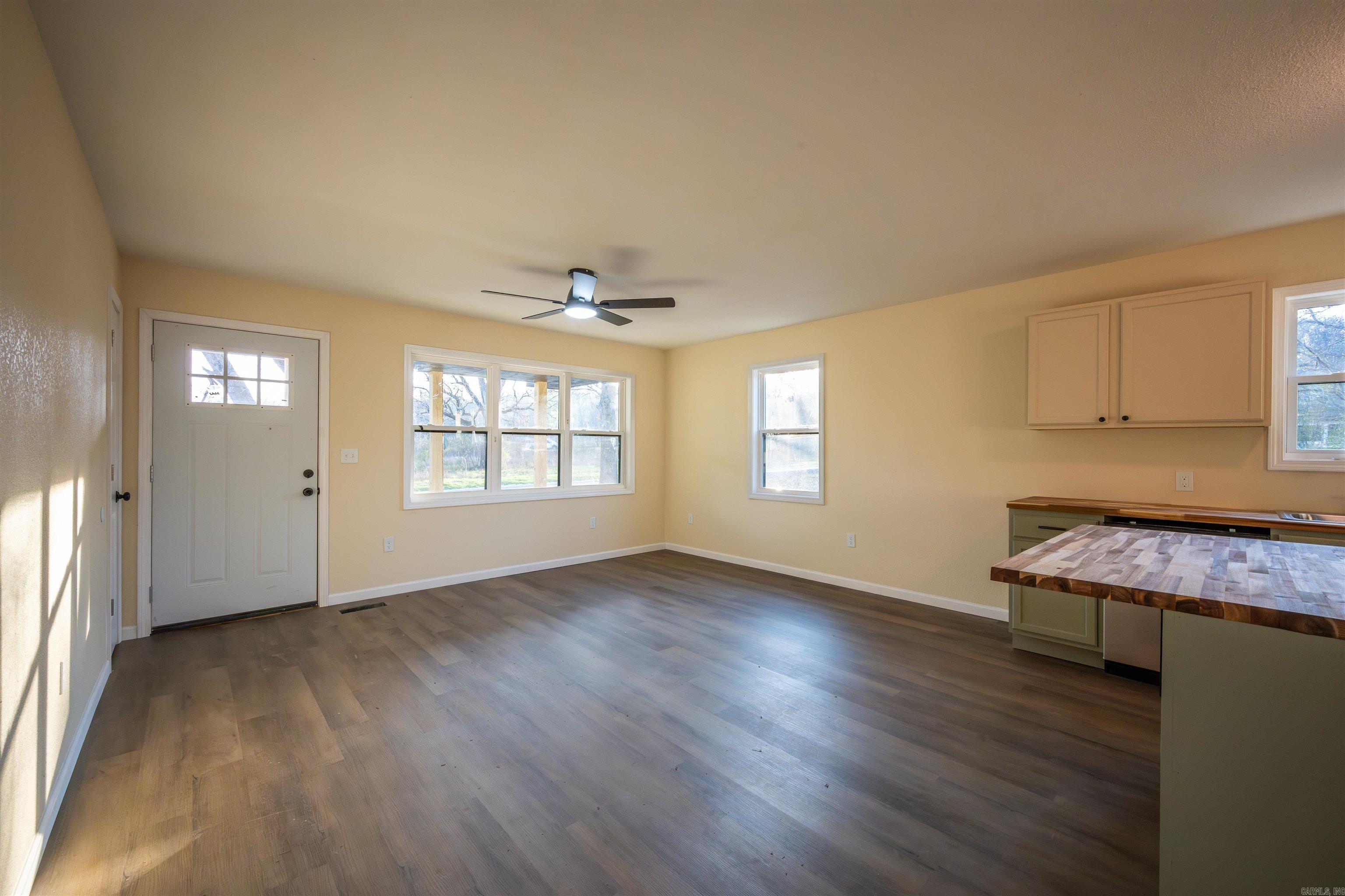 Photo 6 - Residential for sale – 59  1st   Mount Pleasant, AR