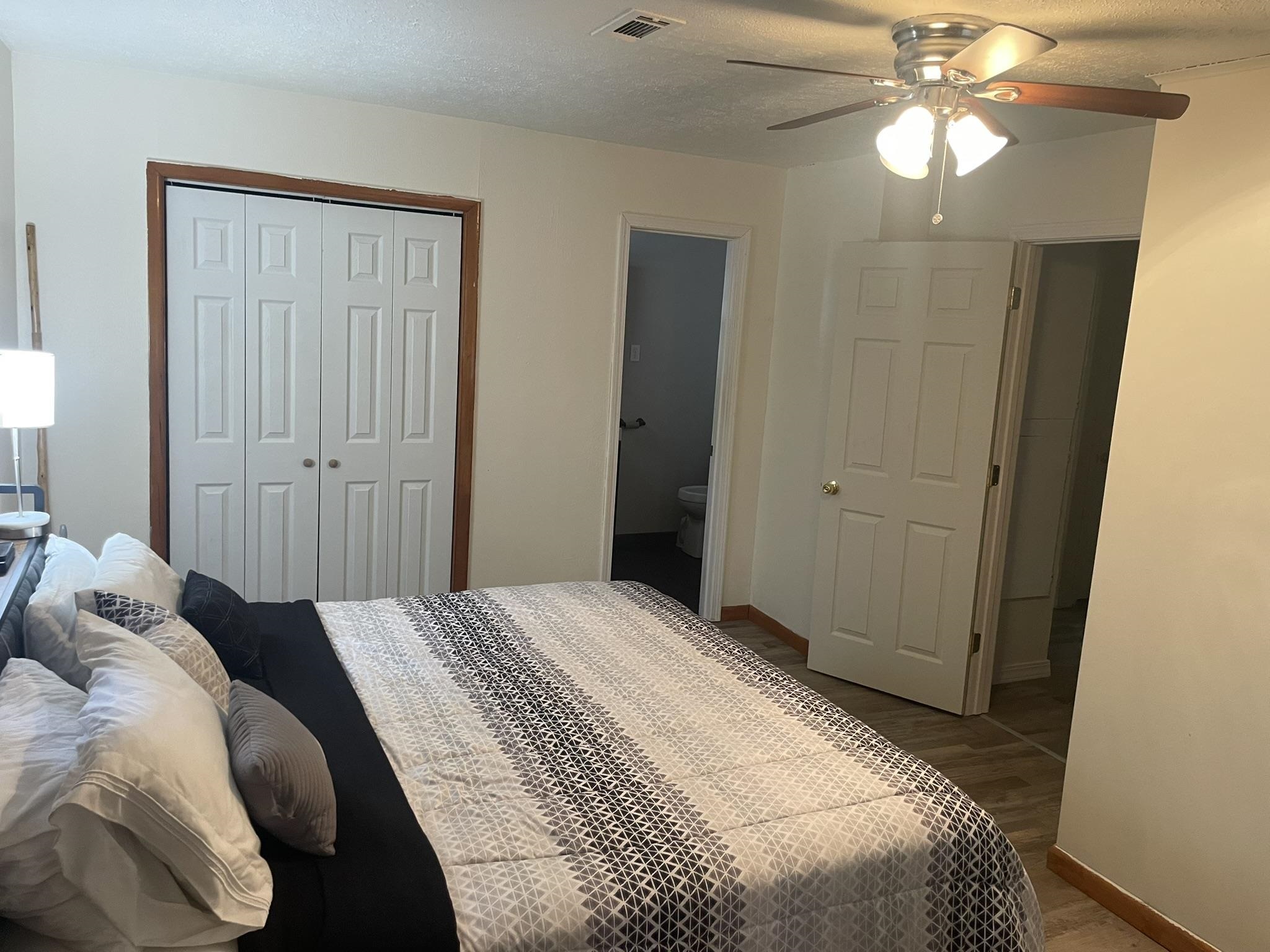 Photo 9 - Residential for sale – 82  West Main Street   Melbourne, AR