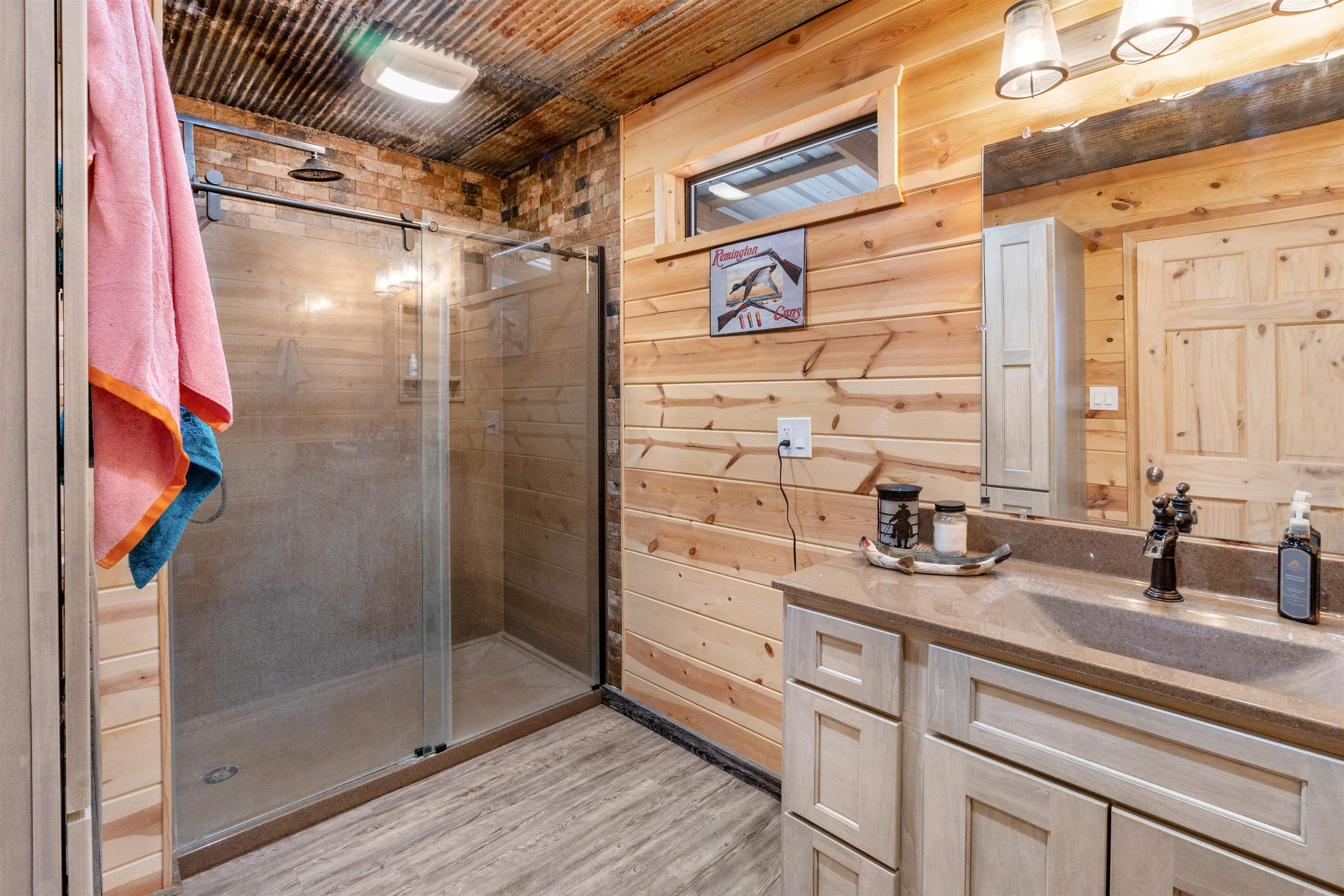 Photo 7 - Residential for sale – 1400  Antioch Road   Melbourne, AR