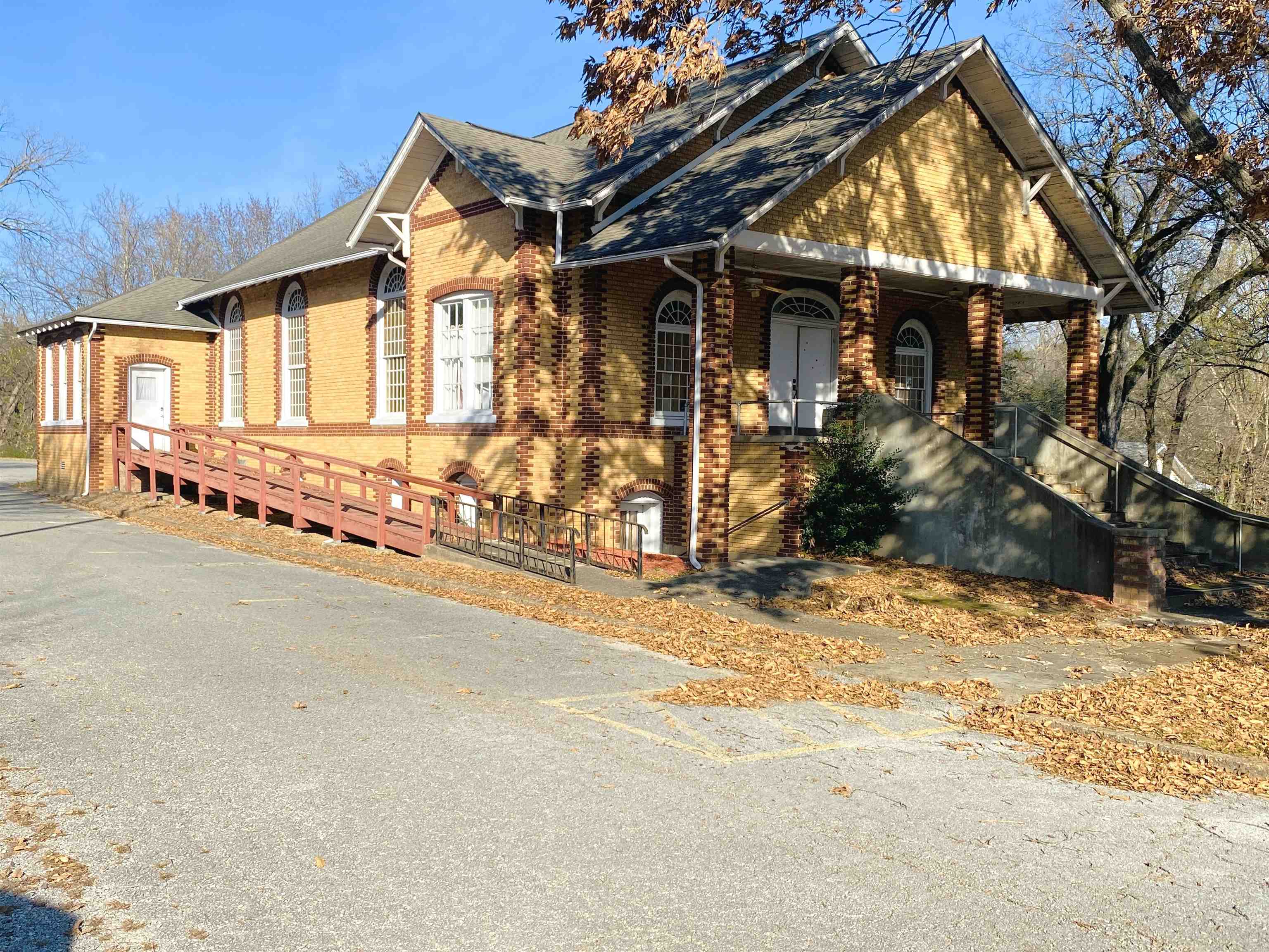 Residential for sale – 15 W First   Calico Rock, AR