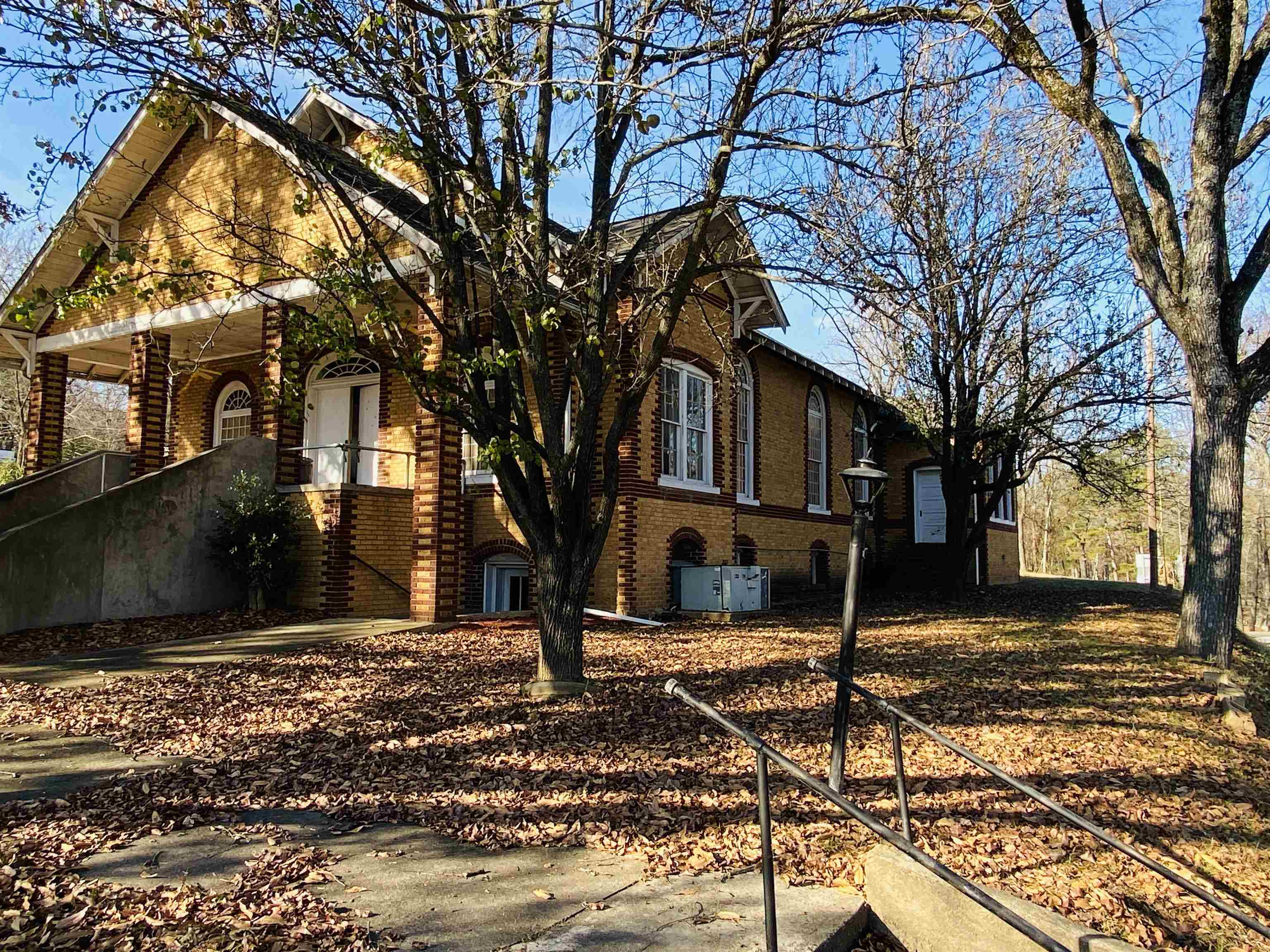 Photo 2 - Residential for sale – 15 W First   Calico Rock, AR