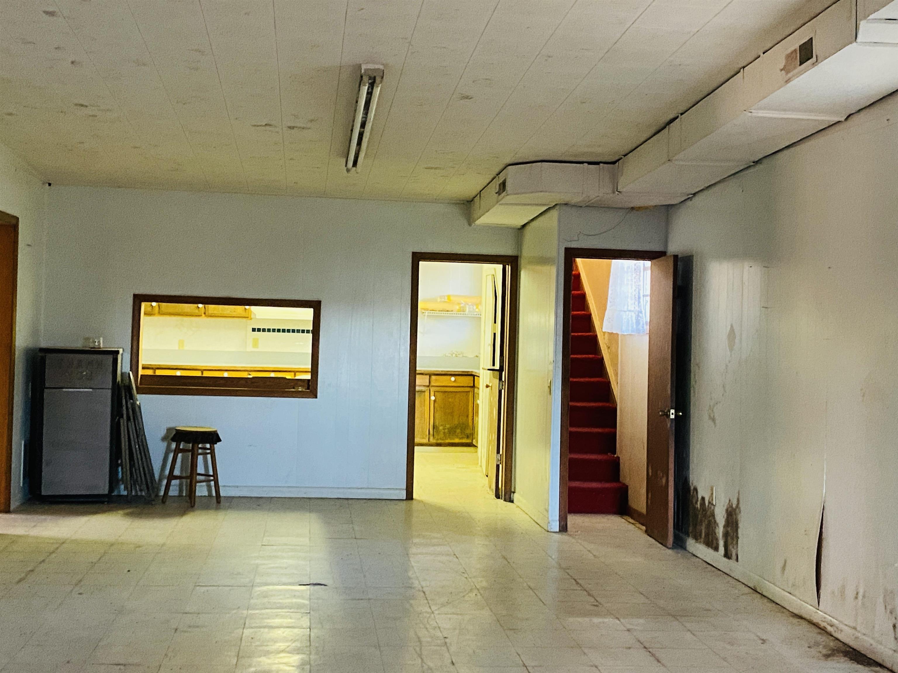 Photo 15 - Residential for sale – 15 W First   Calico Rock, AR