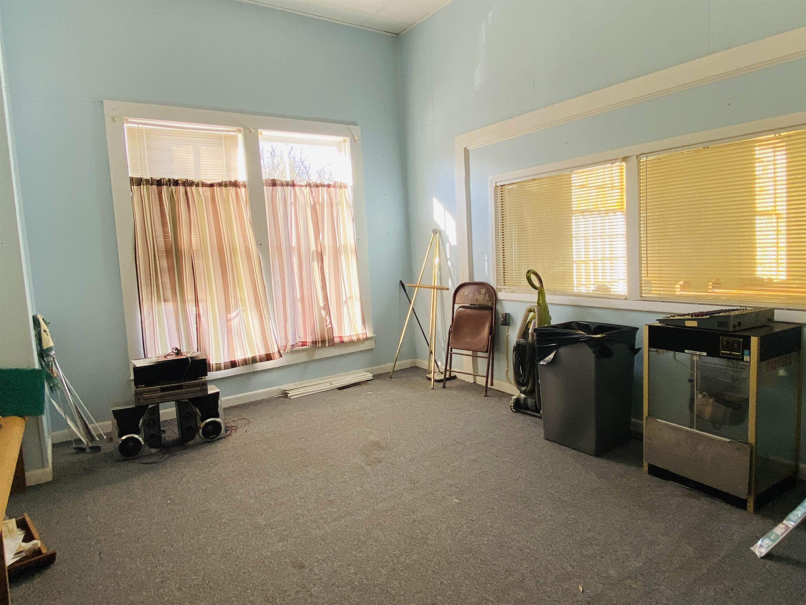 Photo 16 - Residential for sale – 15 W First   Calico Rock, AR