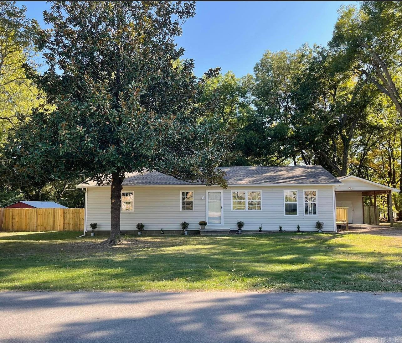 Residential for sale – 180  Broadway   Sulphur Rock, AR