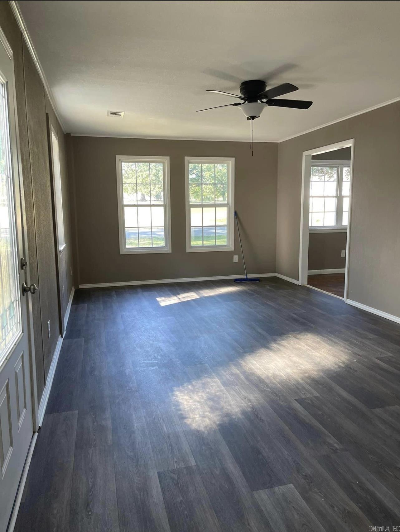 Photo 11 - Residential for sale – 180  Broadway   Sulphur Rock, AR