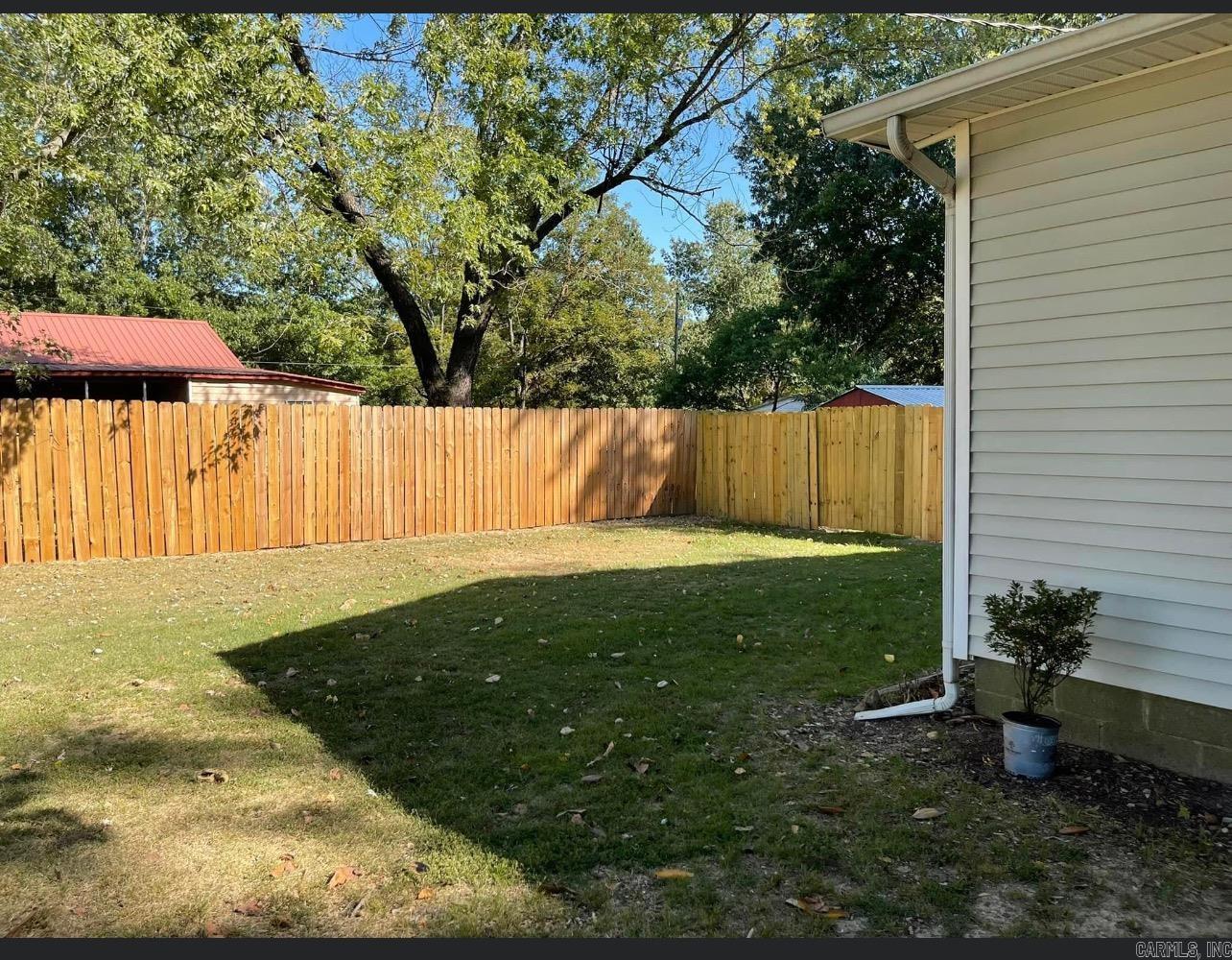 Photo 4 - Residential for sale – 180  Broadway   Sulphur Rock, AR