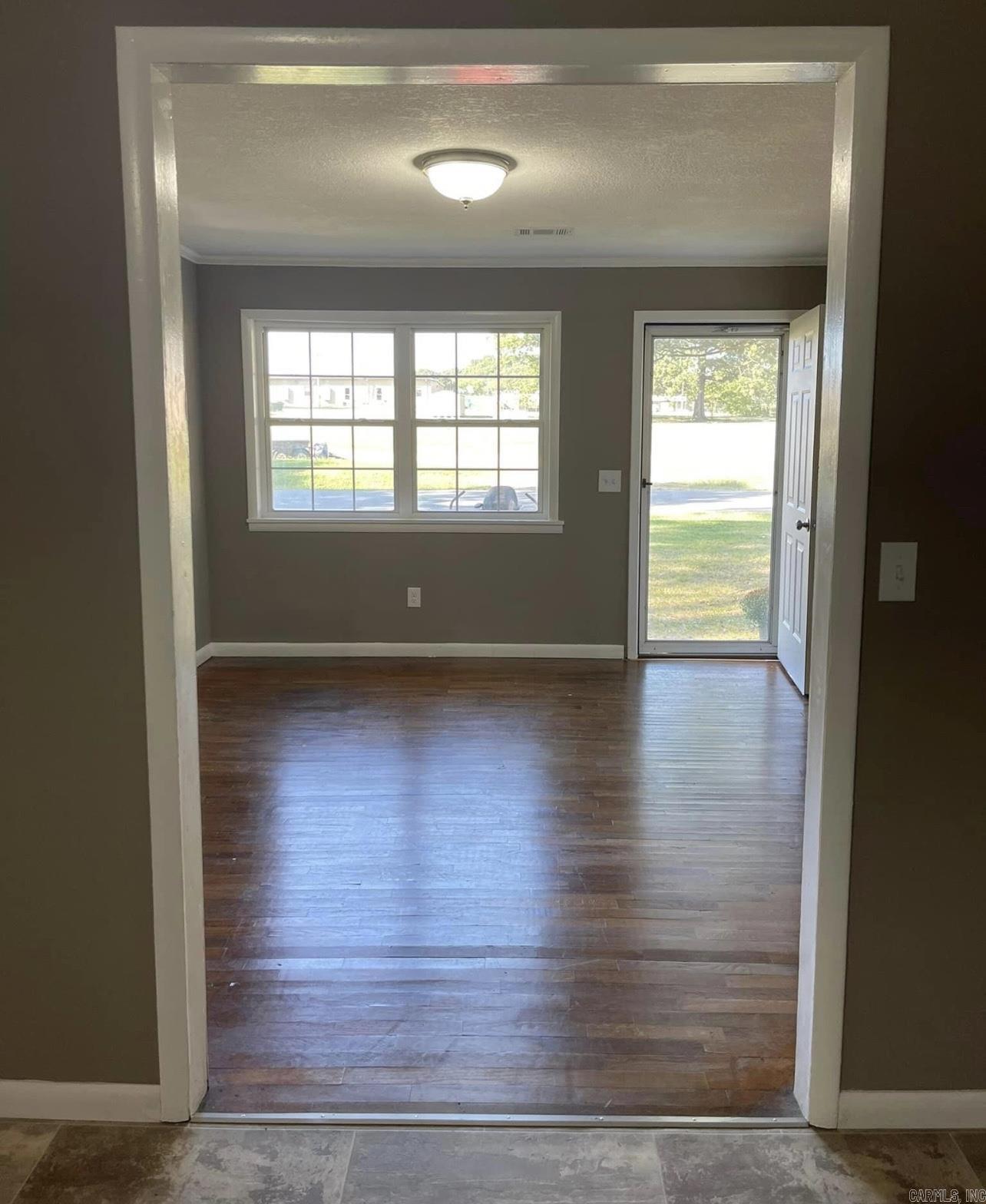 Photo 6 - Residential for sale – 180  Broadway   Sulphur Rock, AR