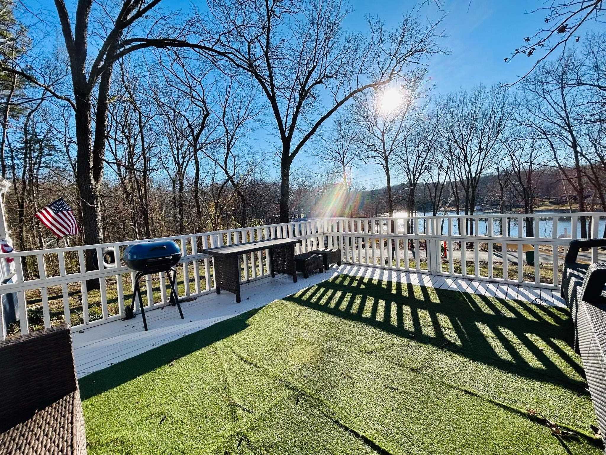 Photo 4 - Residential for sale – 81 E Lakeshore   Cherokee Village, AR