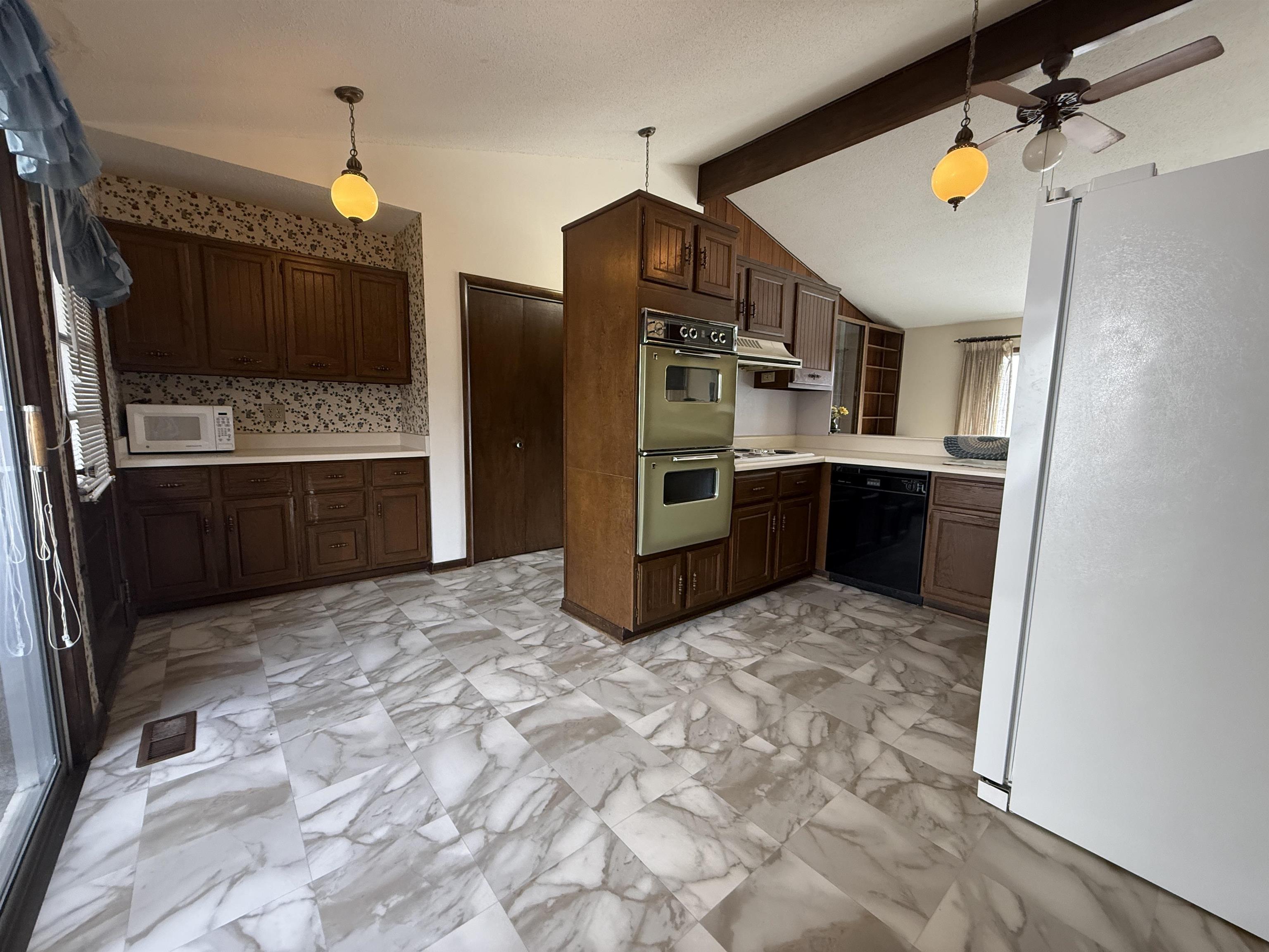 Photo 16 - Residential for sale – 30  Oniatara   Cherokee Village, AR