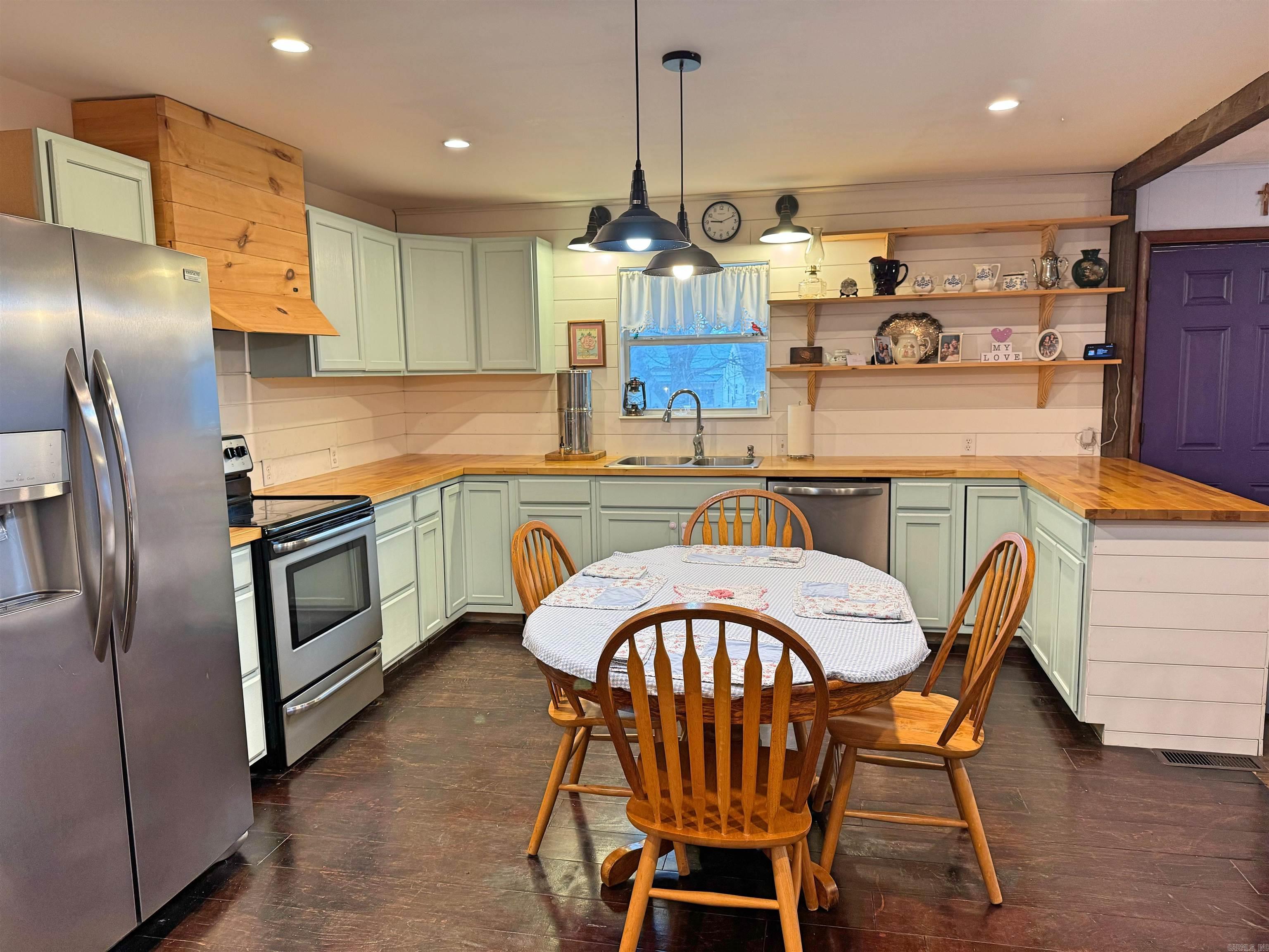 Photo 2 - Residential for sale – 260  School Loop   Oxford, AR