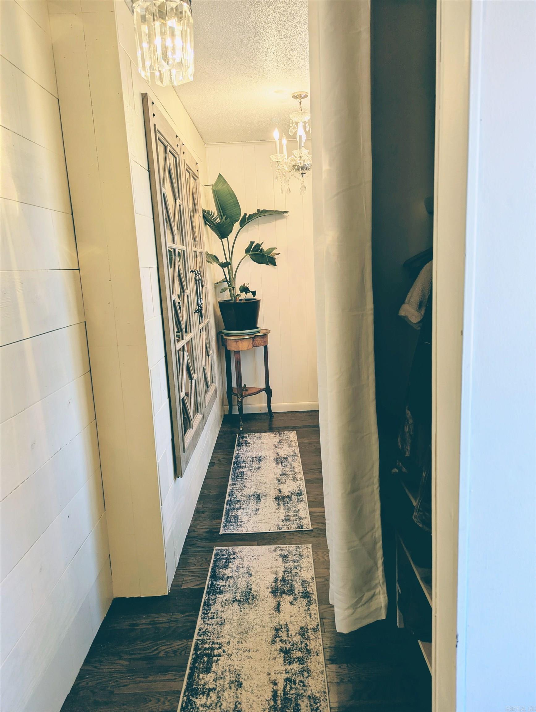 Photo 4 - Residential for sale – 602  Circle High   Horseshoe Bend, AR