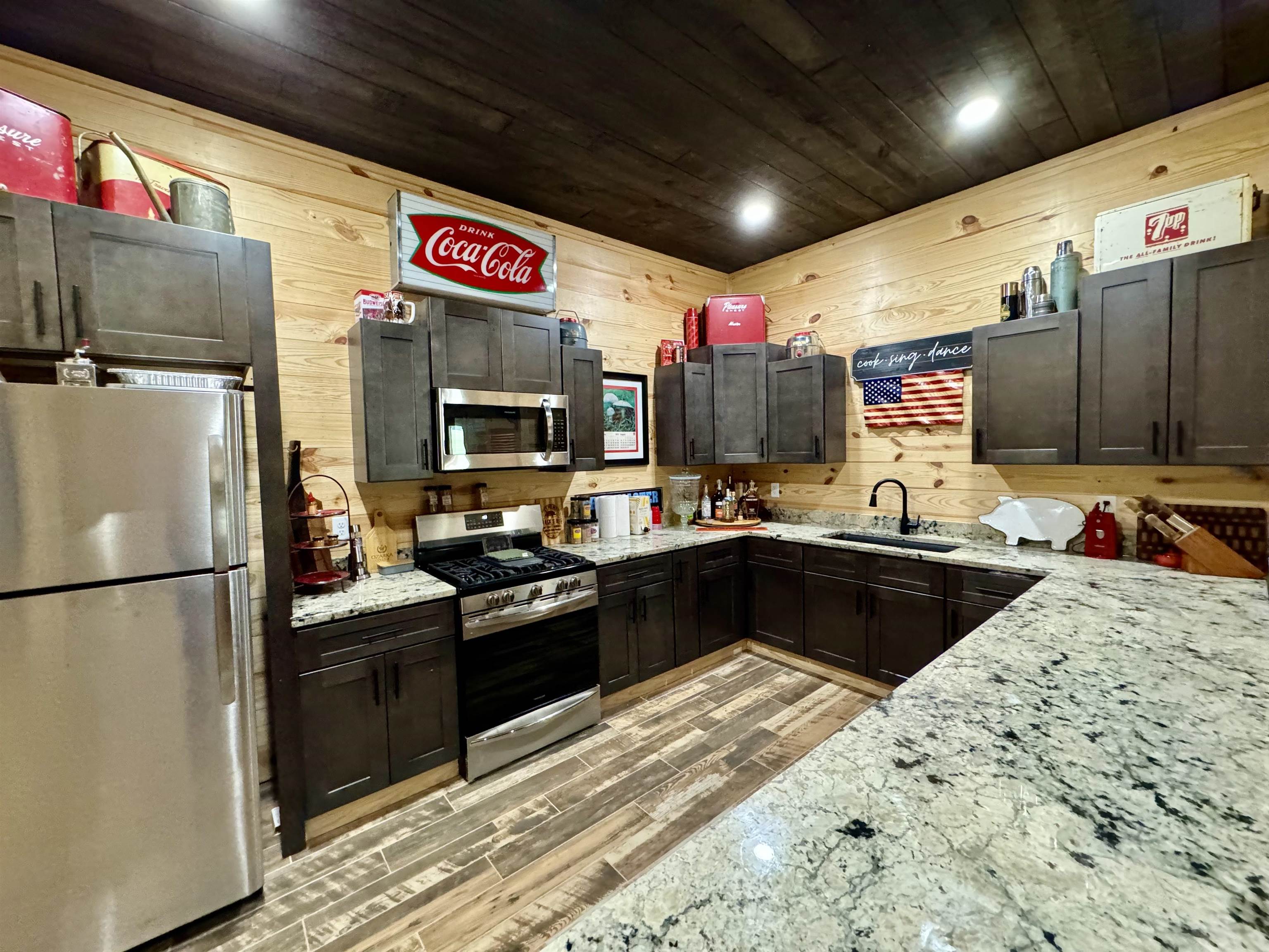 Photo 6 - Residential for sale – 505  Possum Trot Road   Melbourne, AR