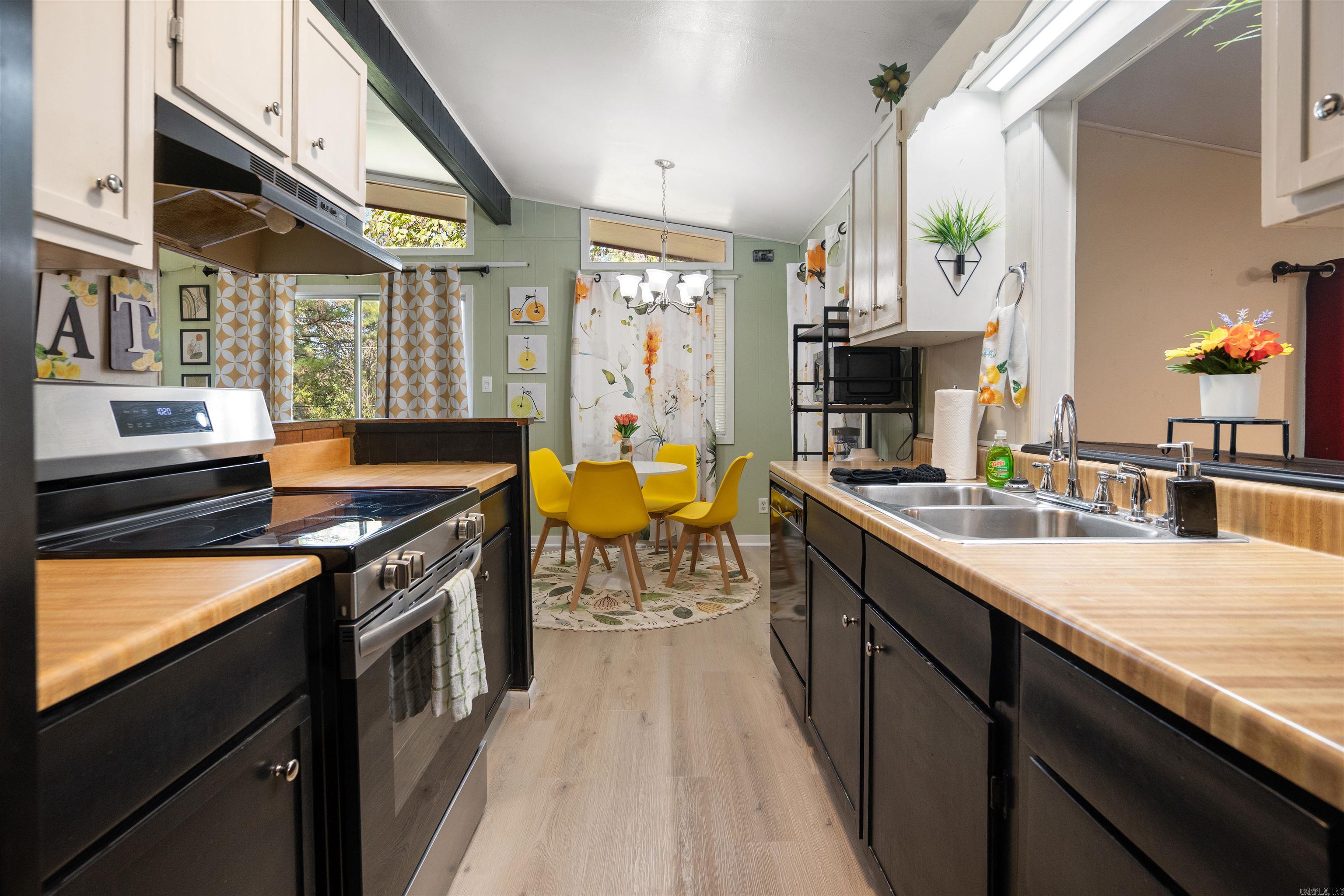 Photo 10 - Residential for sale – 60  Cherokee   Cherokee Village, AR