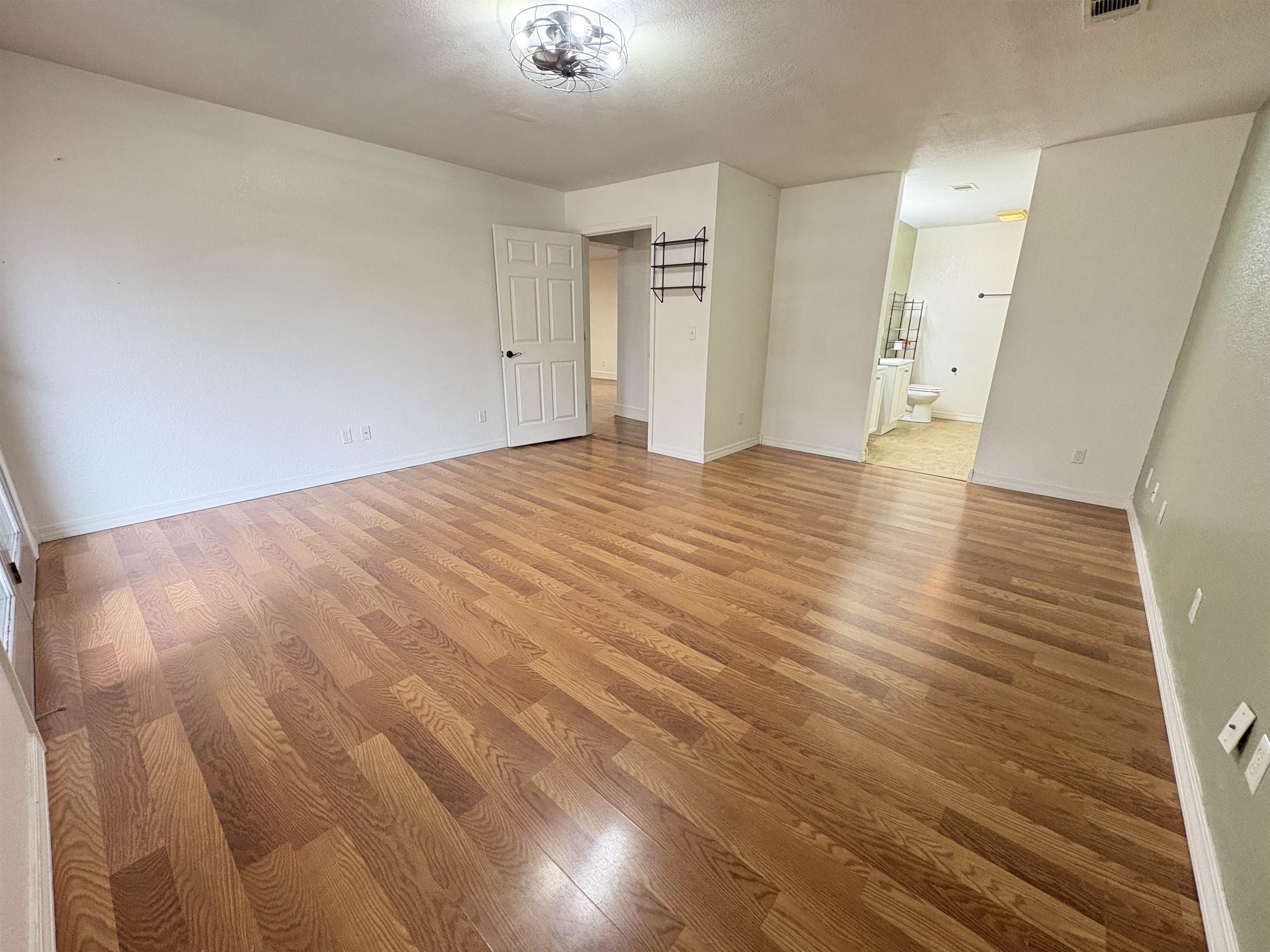 Photo 11 - Residential for sale – 305  Norris   Batesville, AR