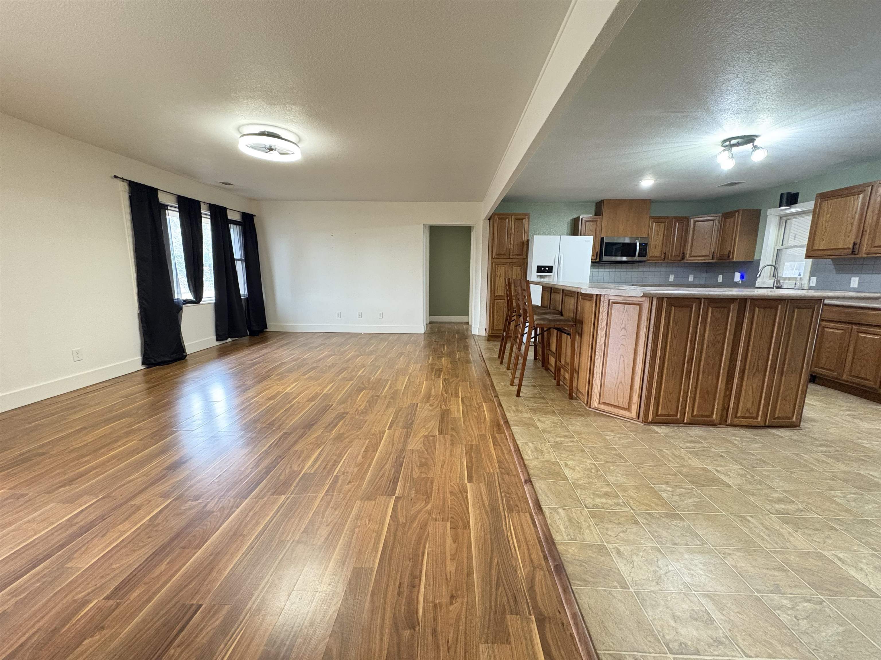 Photo 4 - Residential for sale – 305  Norris   Batesville, AR