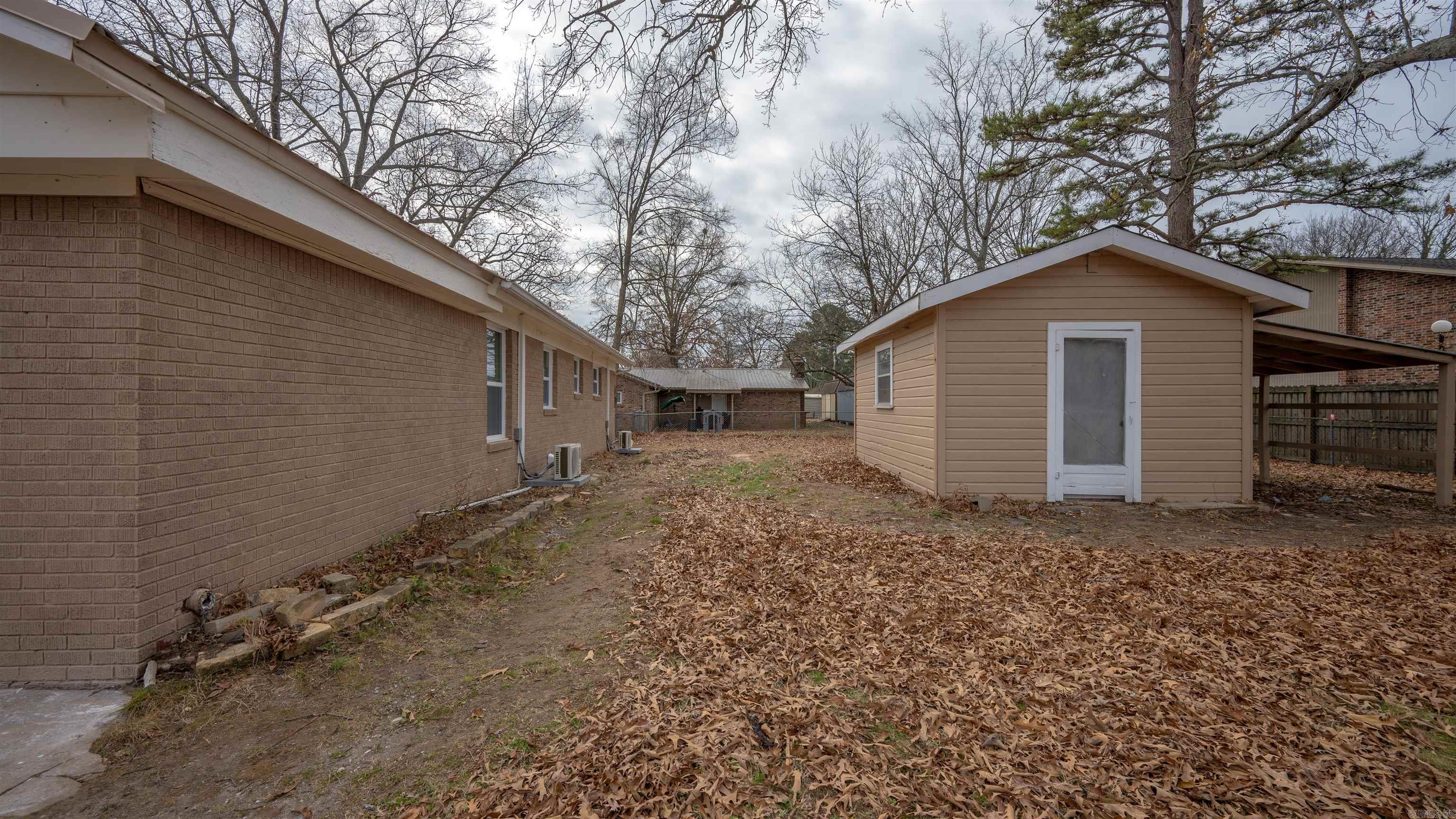 Photo 8 - Residential for sale – 406  Sidney St   Batesville, AR