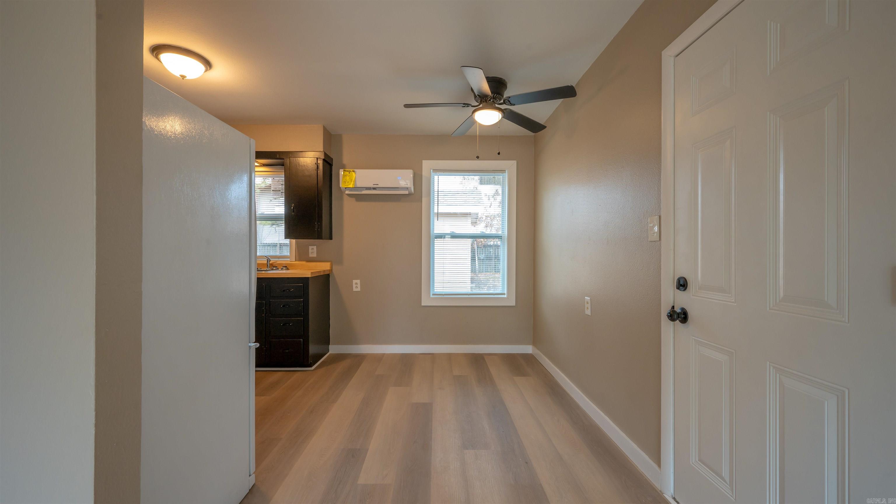 Photo 9 - Residential for sale – 406  Sidney St   Batesville, AR