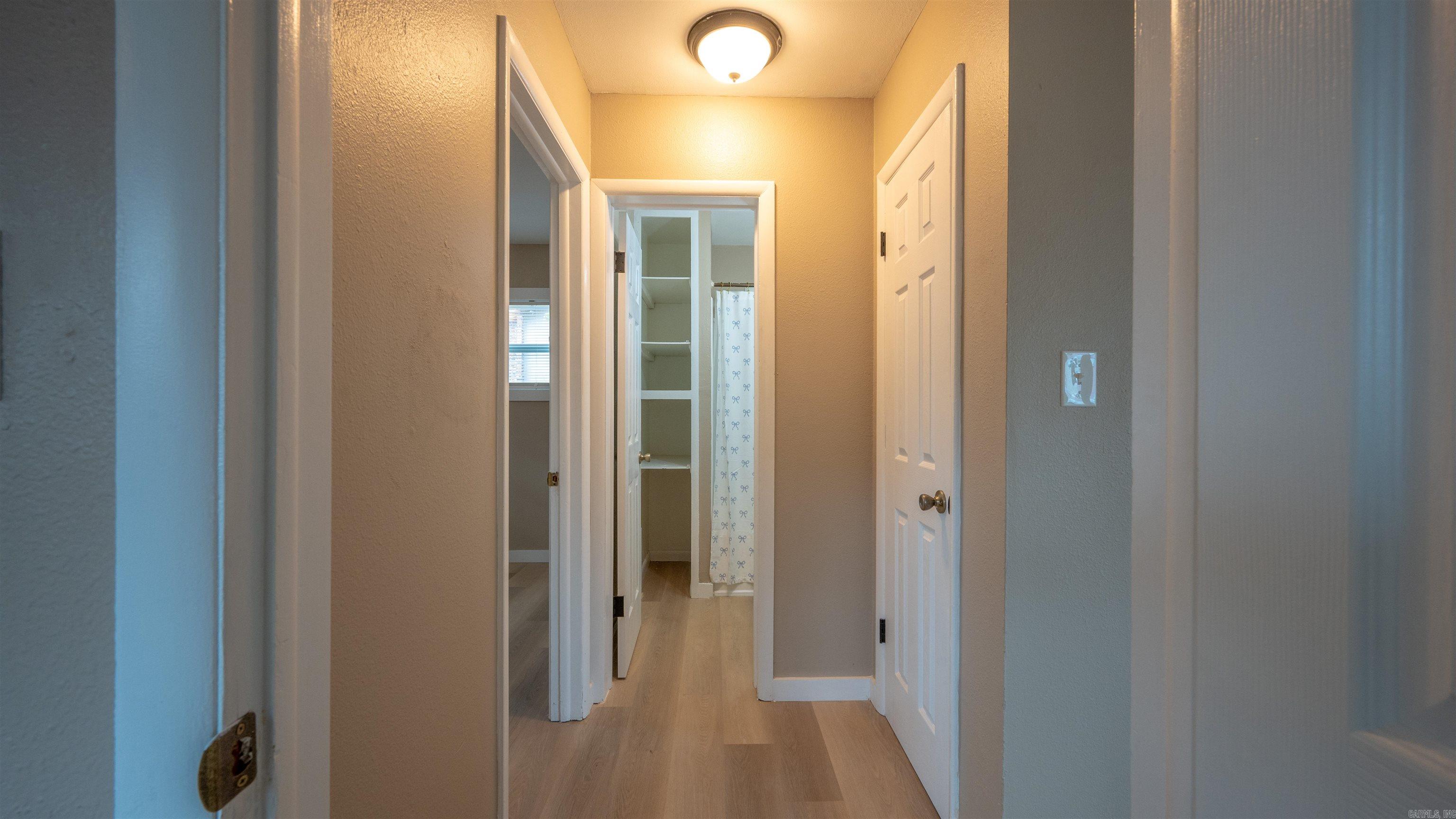 Photo 10 - Residential for sale – 406  Sidney St   Batesville, AR